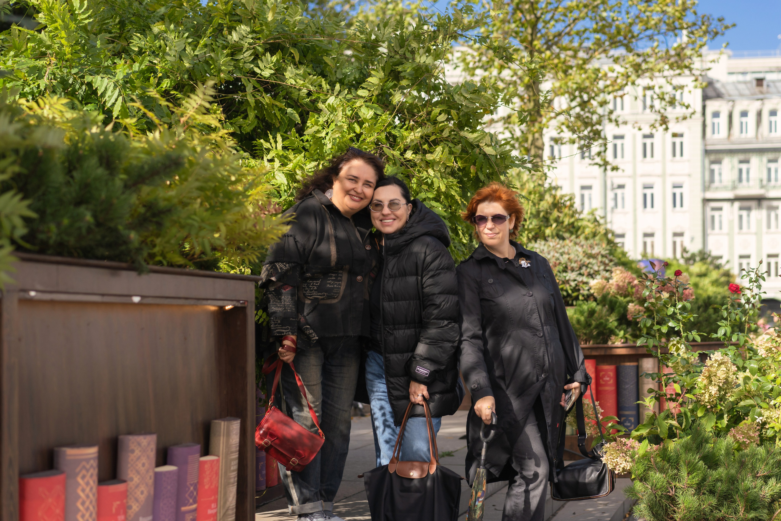 3 подруги. От Хамовников до Боровицкой. Фотограф Москва Илюткина Евгения ilutkina.evgenia