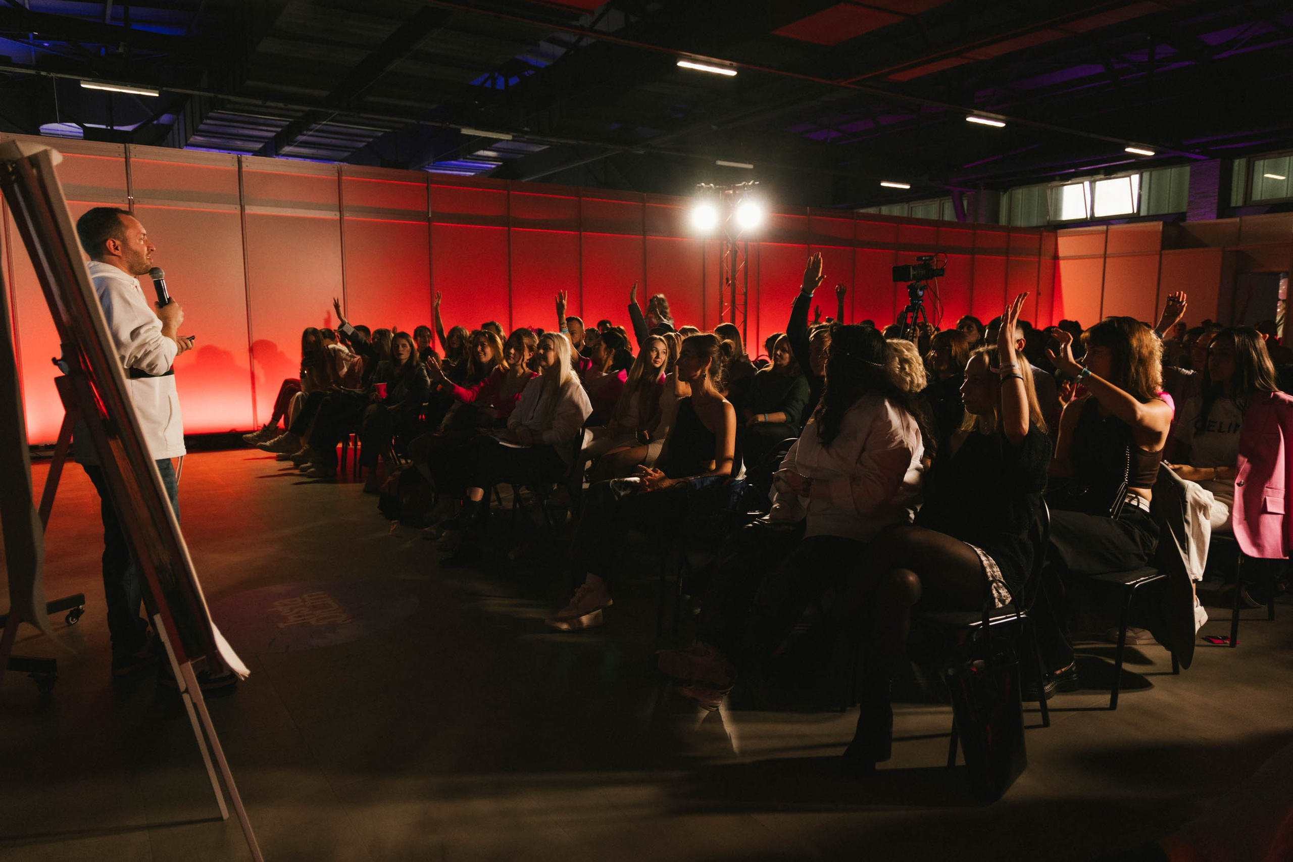 INSTA DIUM 4. Портретный и репортажный фотограф в Москве Олеся Лисарк