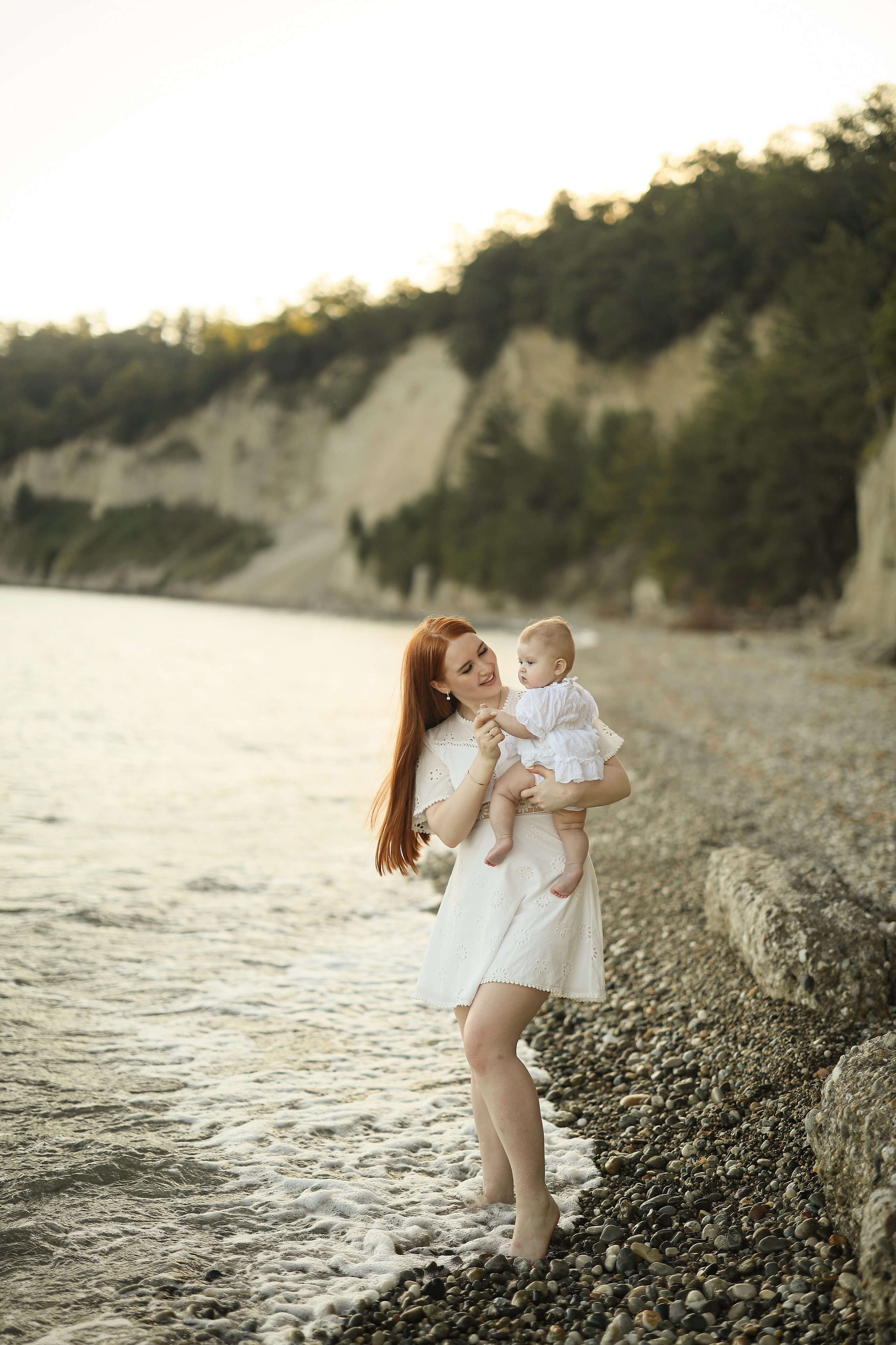 Семейная фотосессия на пляже в Абхазии. Свадебный и семейный фотограф в Абхазии Жанна Соснина