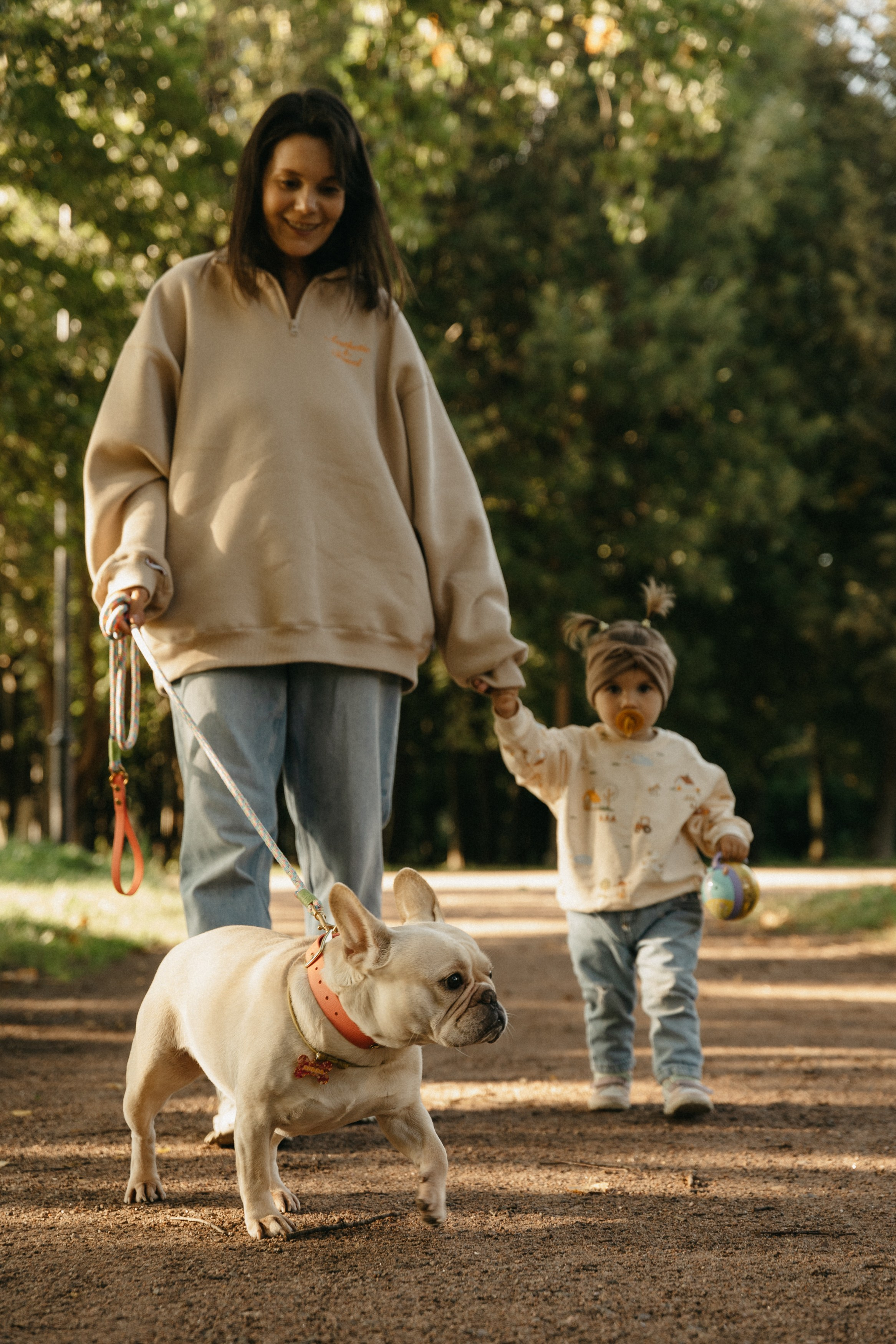 Таня, Миша, Зоя, Нина. Главная