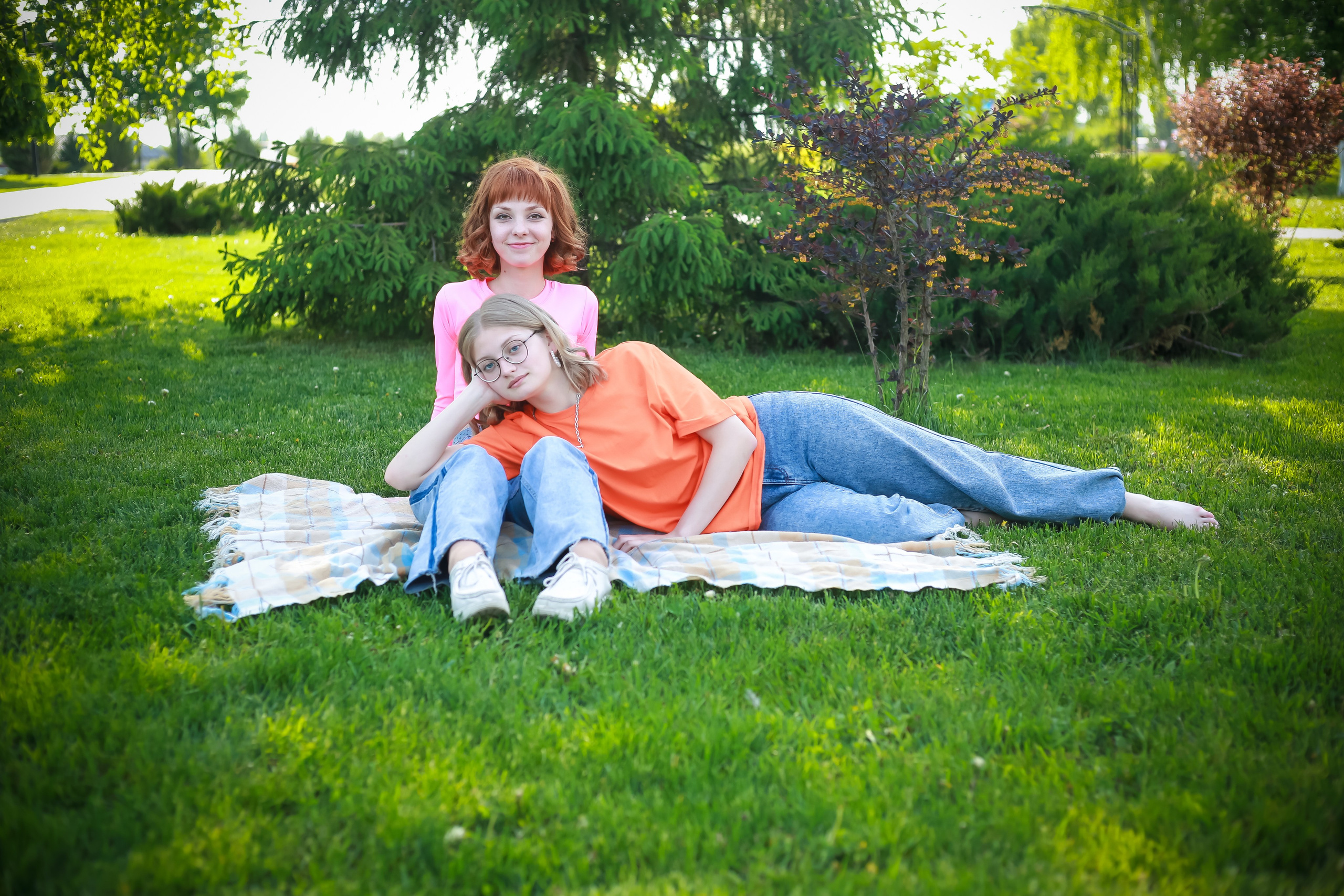 Яркие футболки — В.Хава. Выпускные альбомы Воронеж от Веры Соколовой