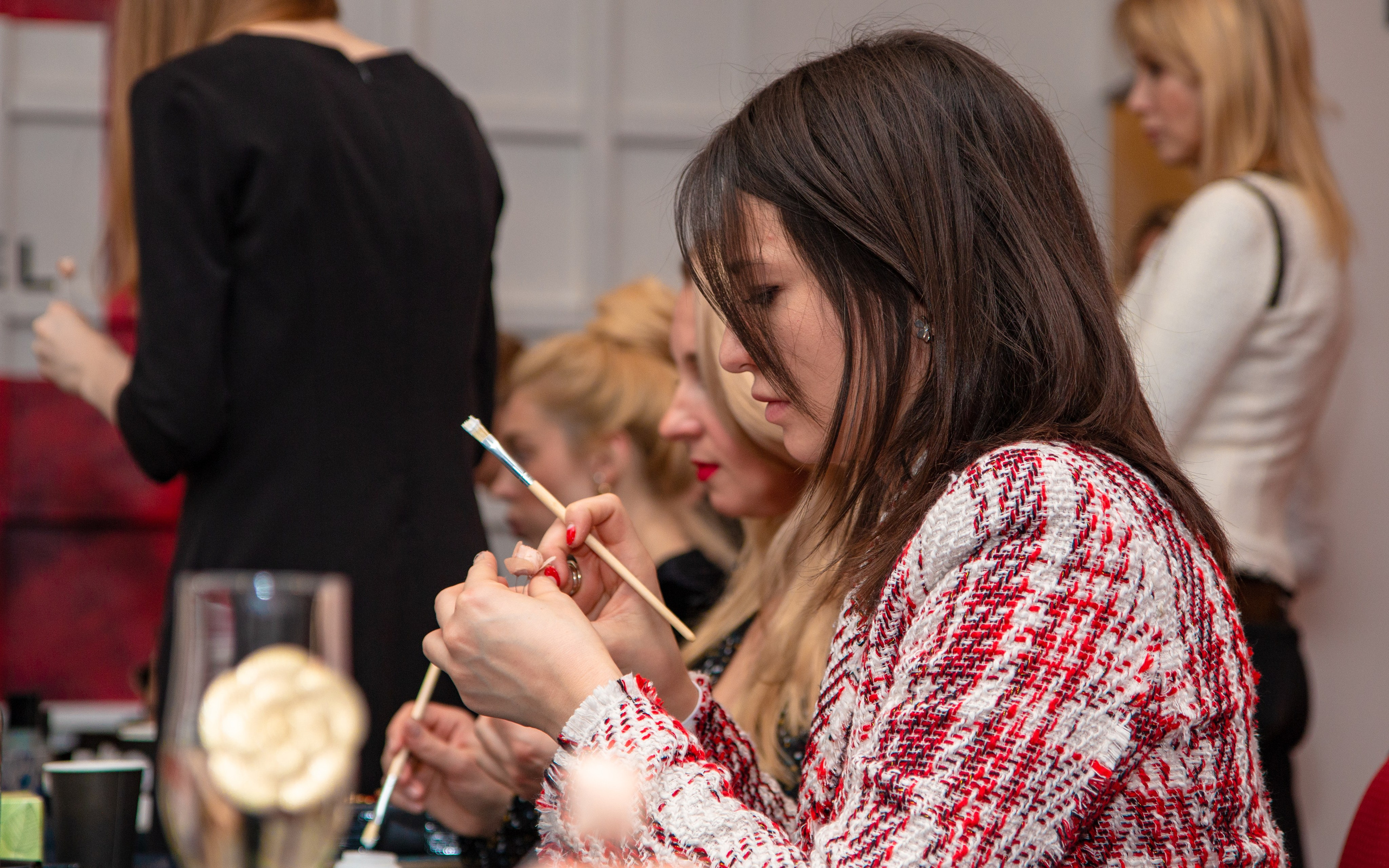 Chanel Екатеринбург. Предметный и репортажный фотограф Алексей Кротов