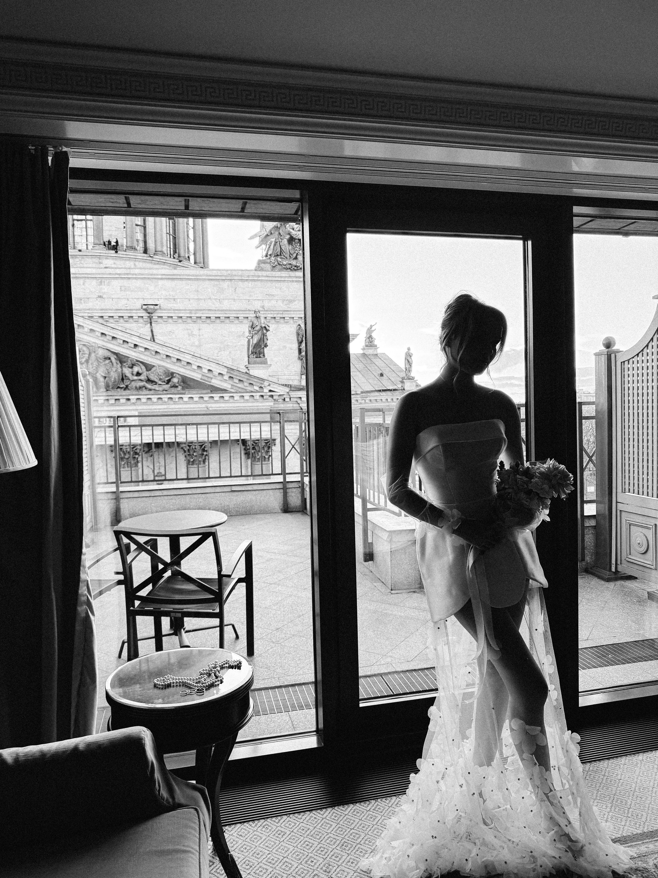 СВАДЕБНАЯ СЕРИЯ НСНЯТА НА ТЕЛЕФОН Four Seasons Lion Palace St. Petersburg 5*. Профессиональный фотограф, Санкт-Петербург — Виктория Богомолова