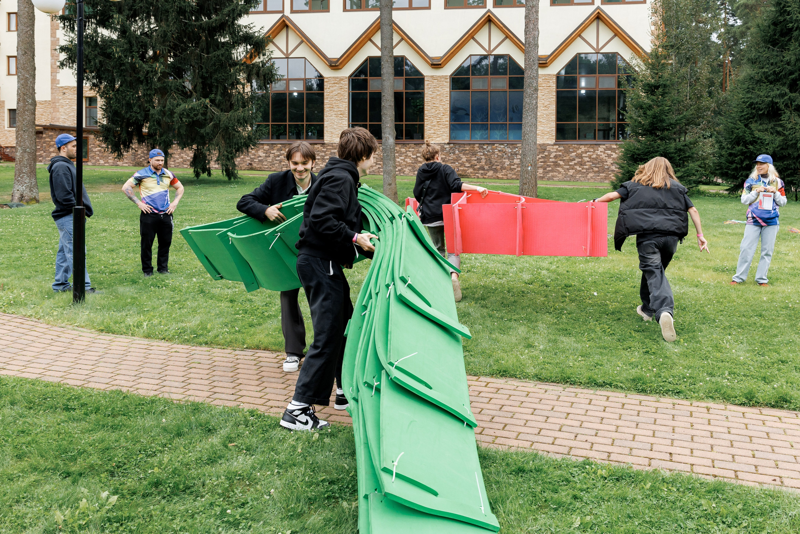 Тимбилдинг и корпоратив Информзащита. Свадебный репортажный фотограф в Москве