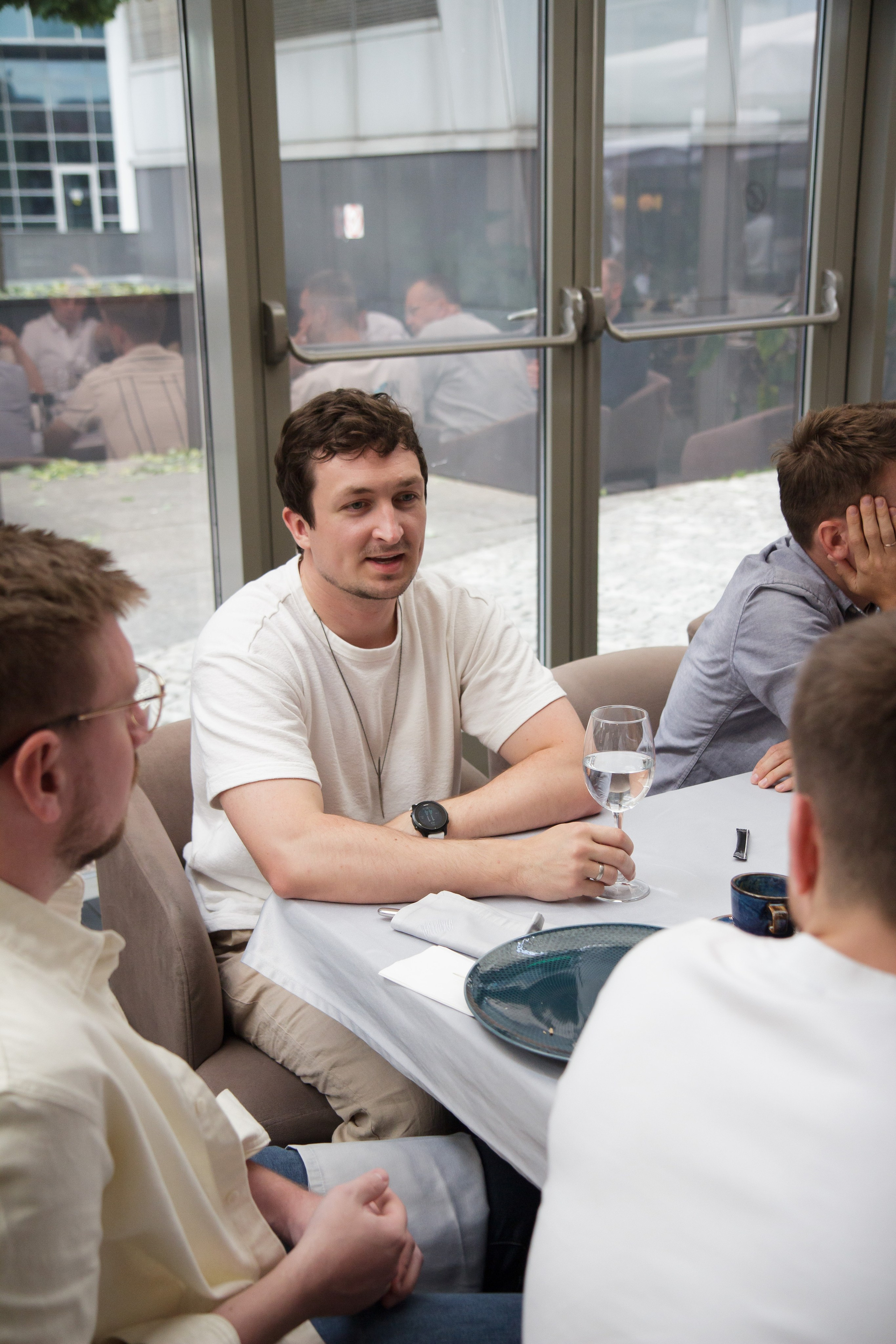 Бизнес-завтрак Германа Гаврилова. Фотограф Москва — личные фотосессии, лавстори в студии