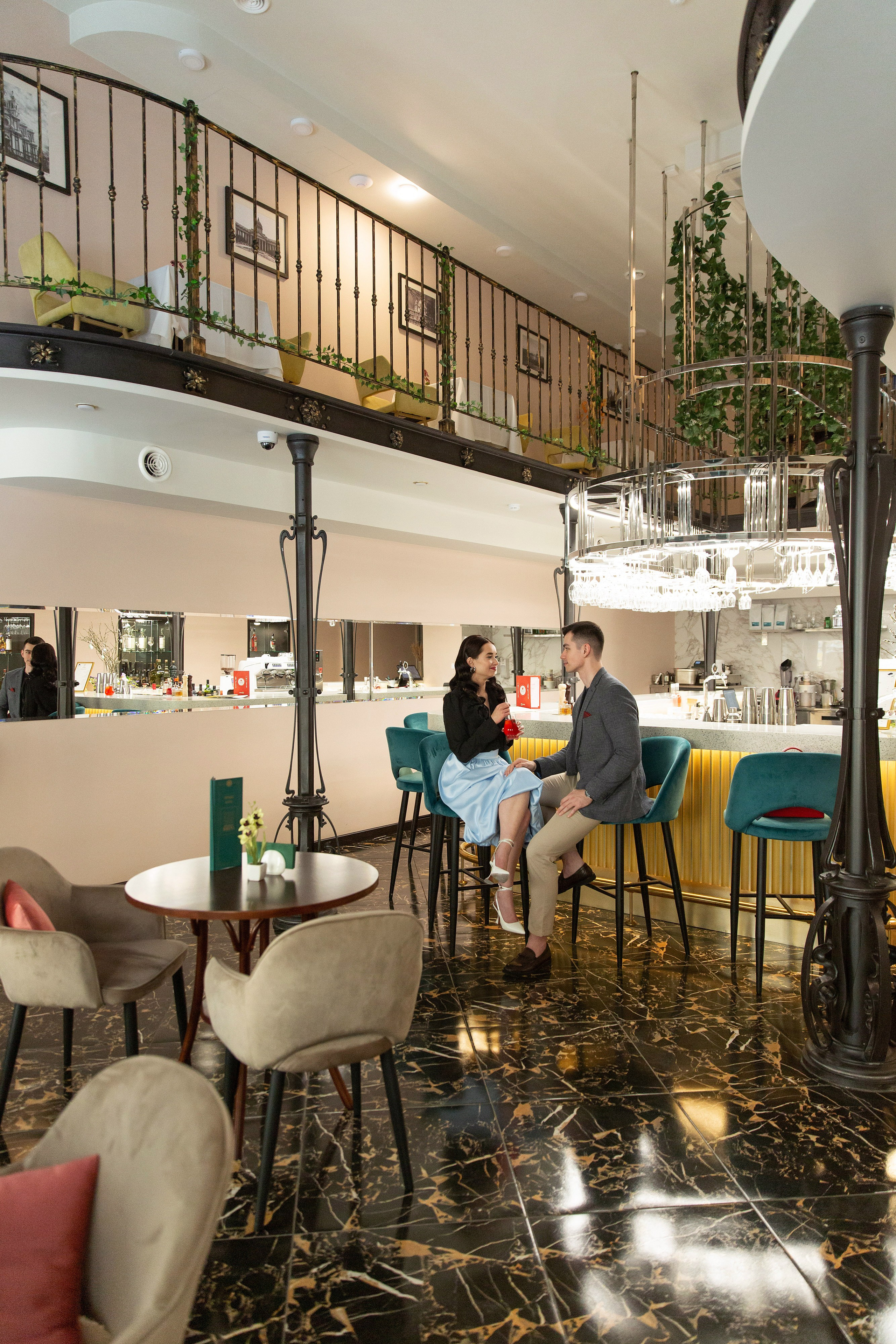 Фотосессия лав стори в отеле. Свадебный и портретный фотограф в Санкт-Петербурге Надежда Чечулина