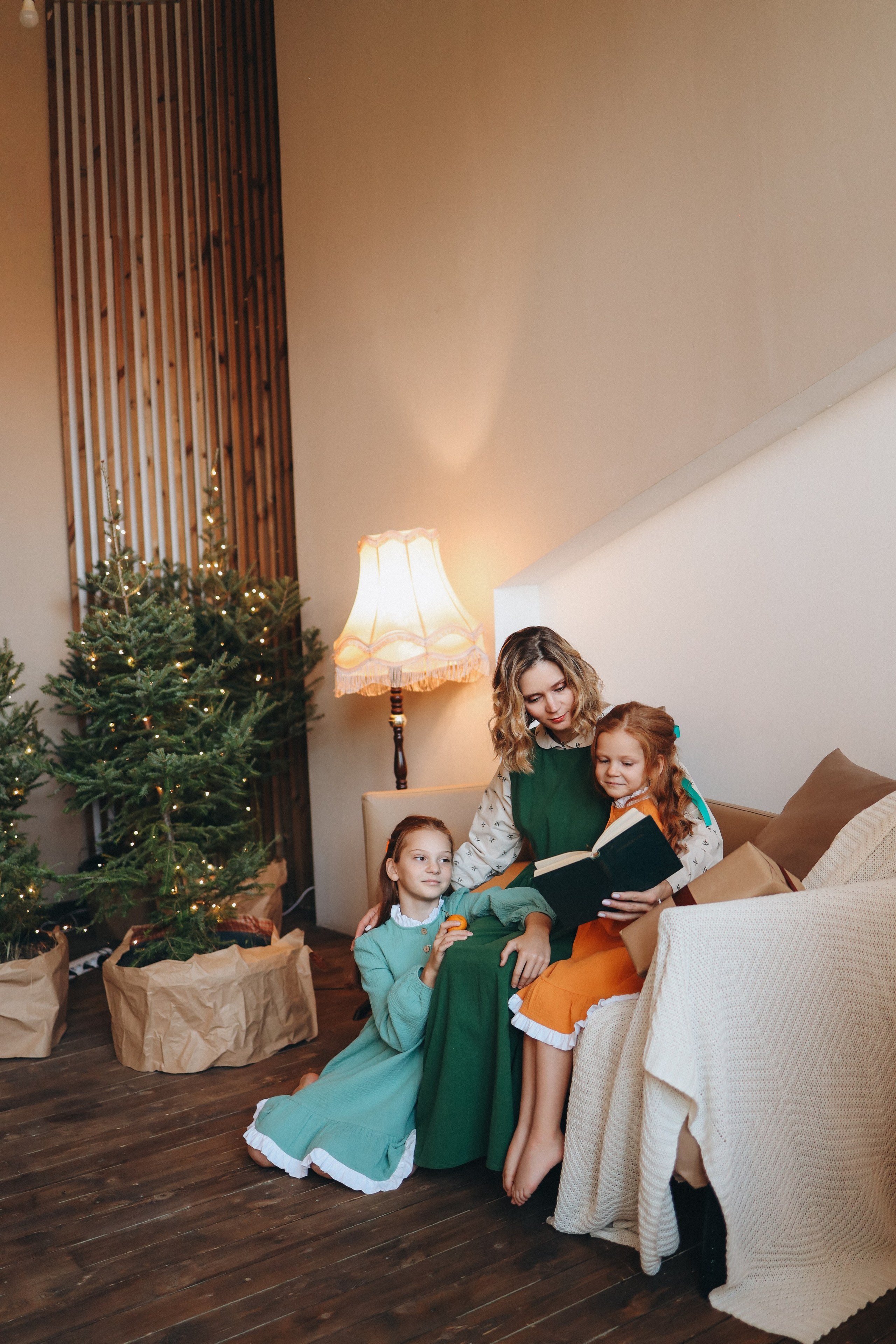 Мама и дочки в фотостудии Чувство. Marina Shakirova Photography