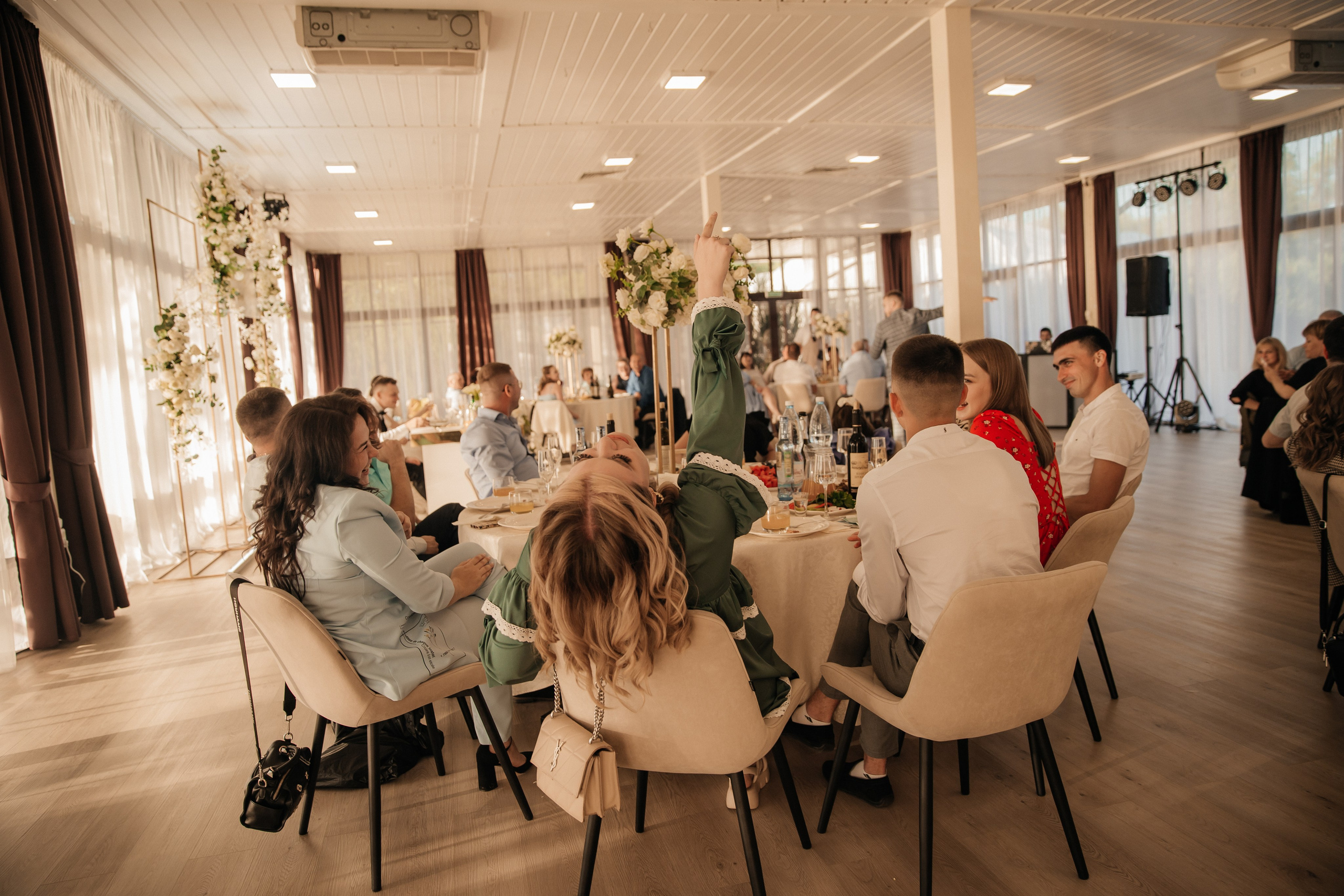 Wedding «Sunlight». Свадебные фотограф и видеограф Наталья и Анатолий Новиковы СПб