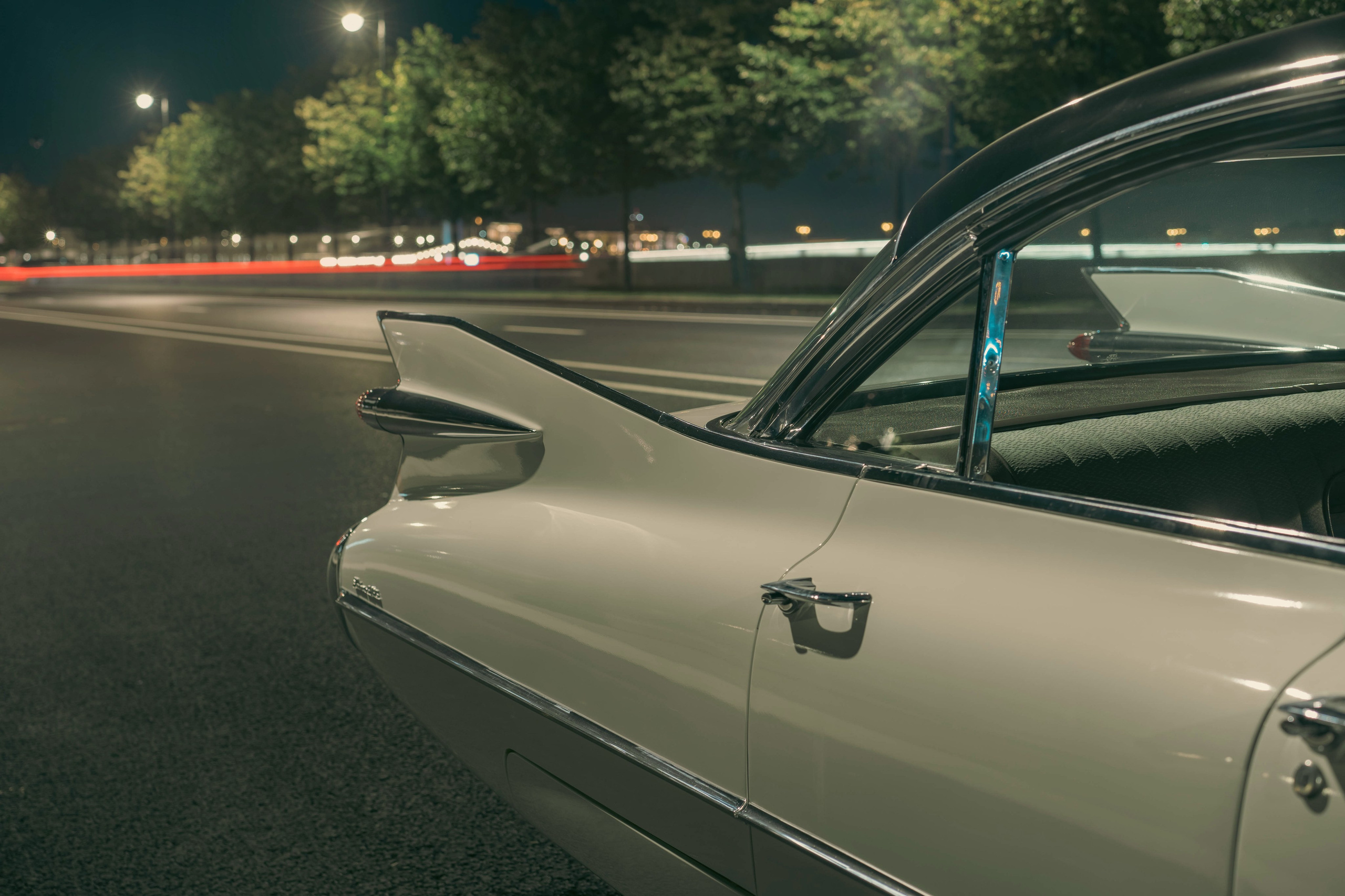 Cadillac Deville. Автомобильный фотограф Антон Цырулев