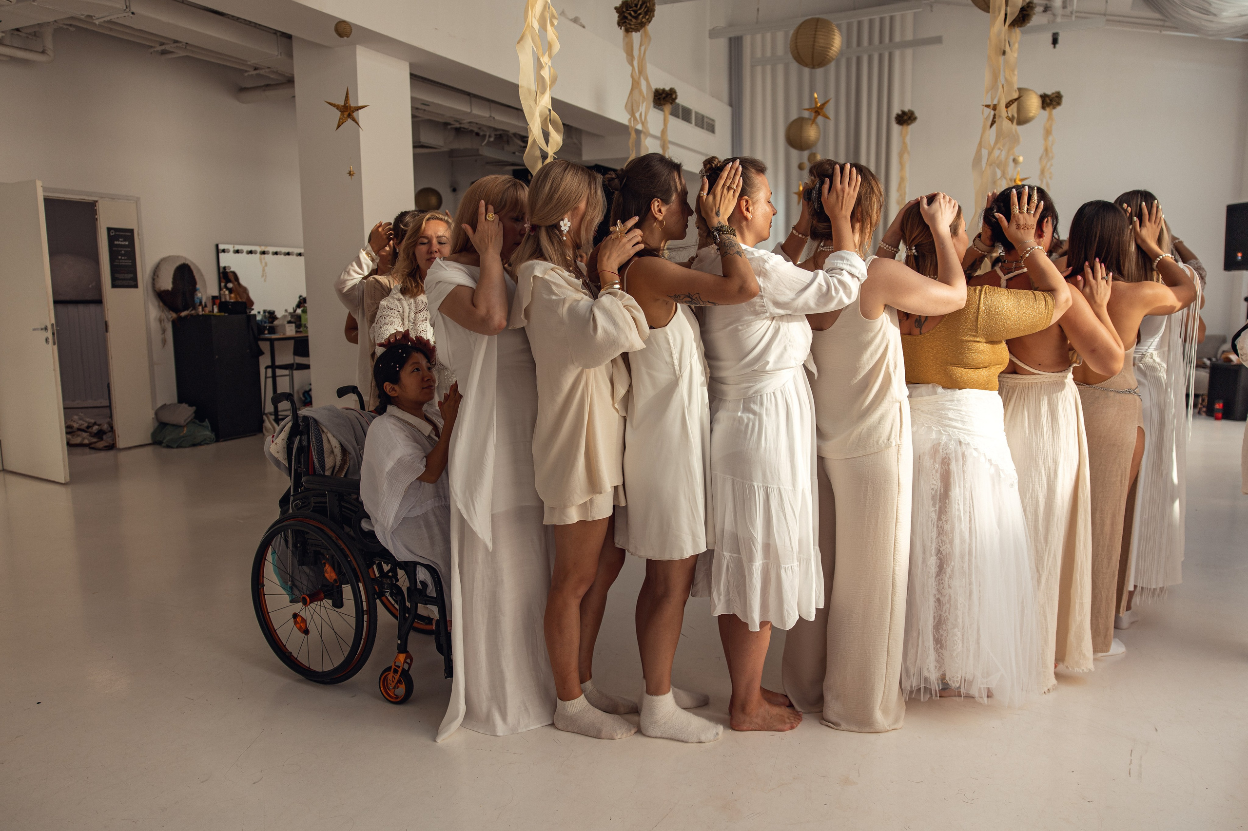 Женский круг Настя Шу. Дарья Бухреева — фотограф, видеограф и фототерапевт. Москва и мир