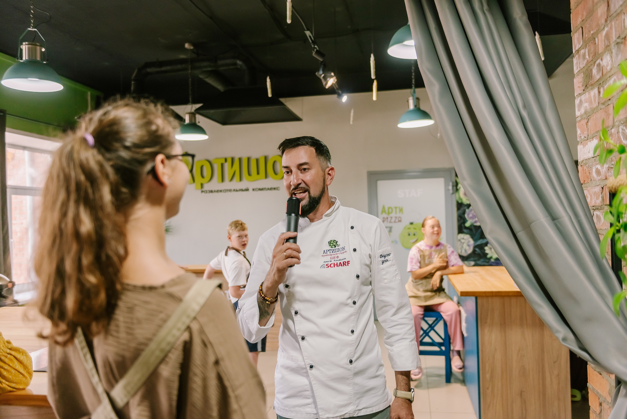 Инклюзивная кухня добра в Артишок 30. 07.35. Детский фотограф, семейный фотограф и репортажи в Кемерово