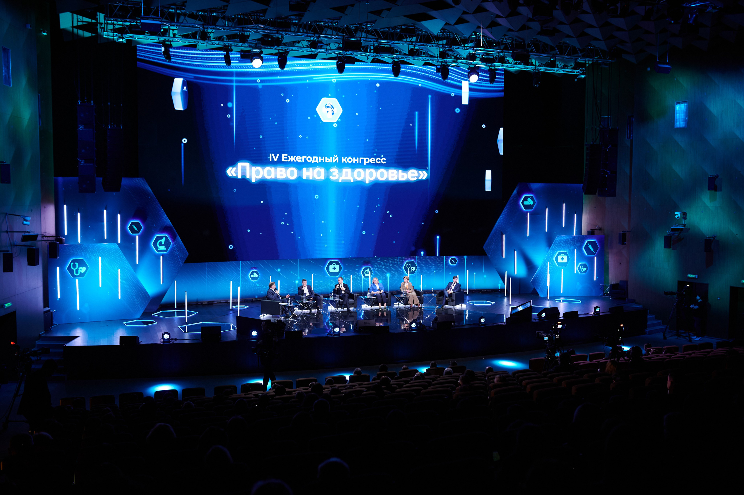 Репортажная съемка Нижний Новгород, фотограф Дмитрий Гуричев. Бизнес-фотограф Дмитрий Гуричев. Корпоративная фотосъемка в Нижнем Новгороде для предпринимателей и организаций