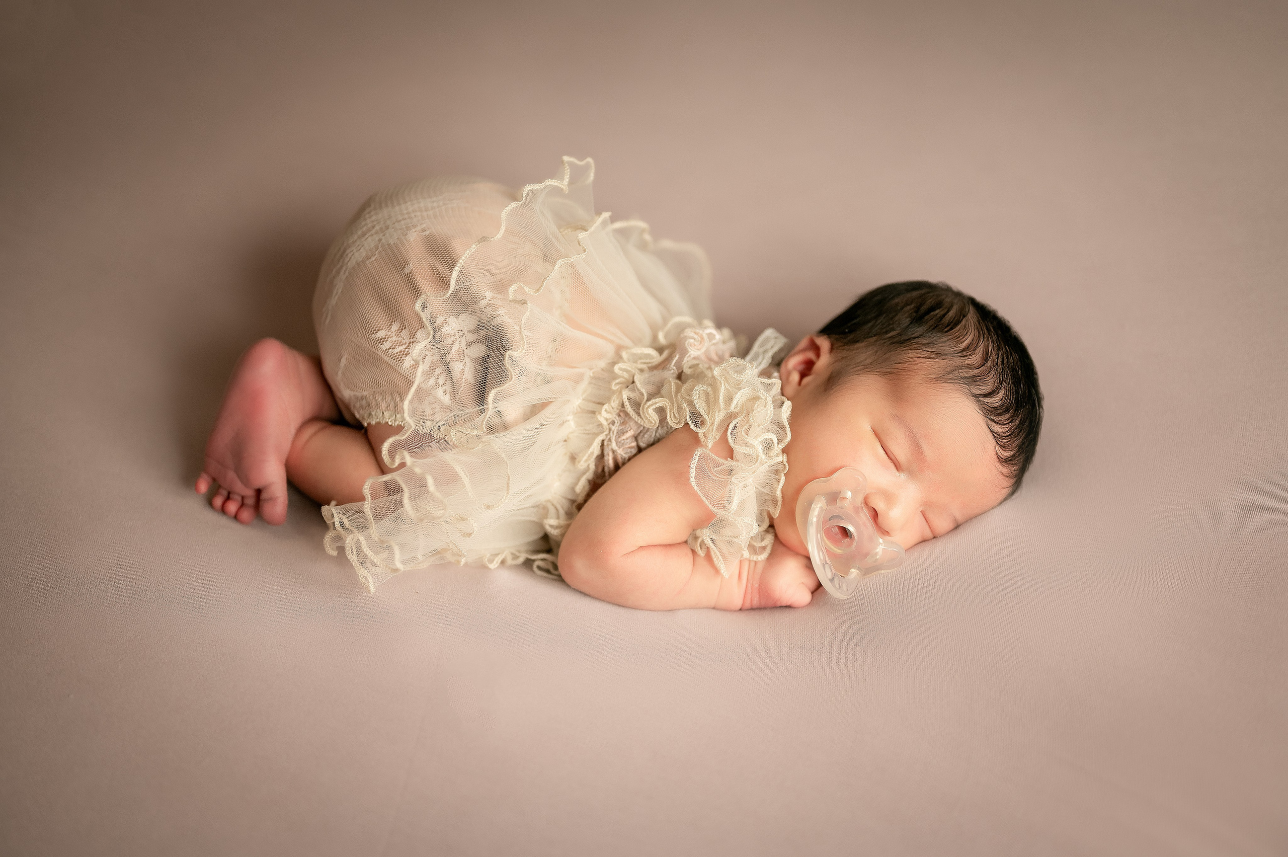 #фотосессия новорожденного. Фотограф новорождённых, семейный, школьный в городе Калуге Евгения