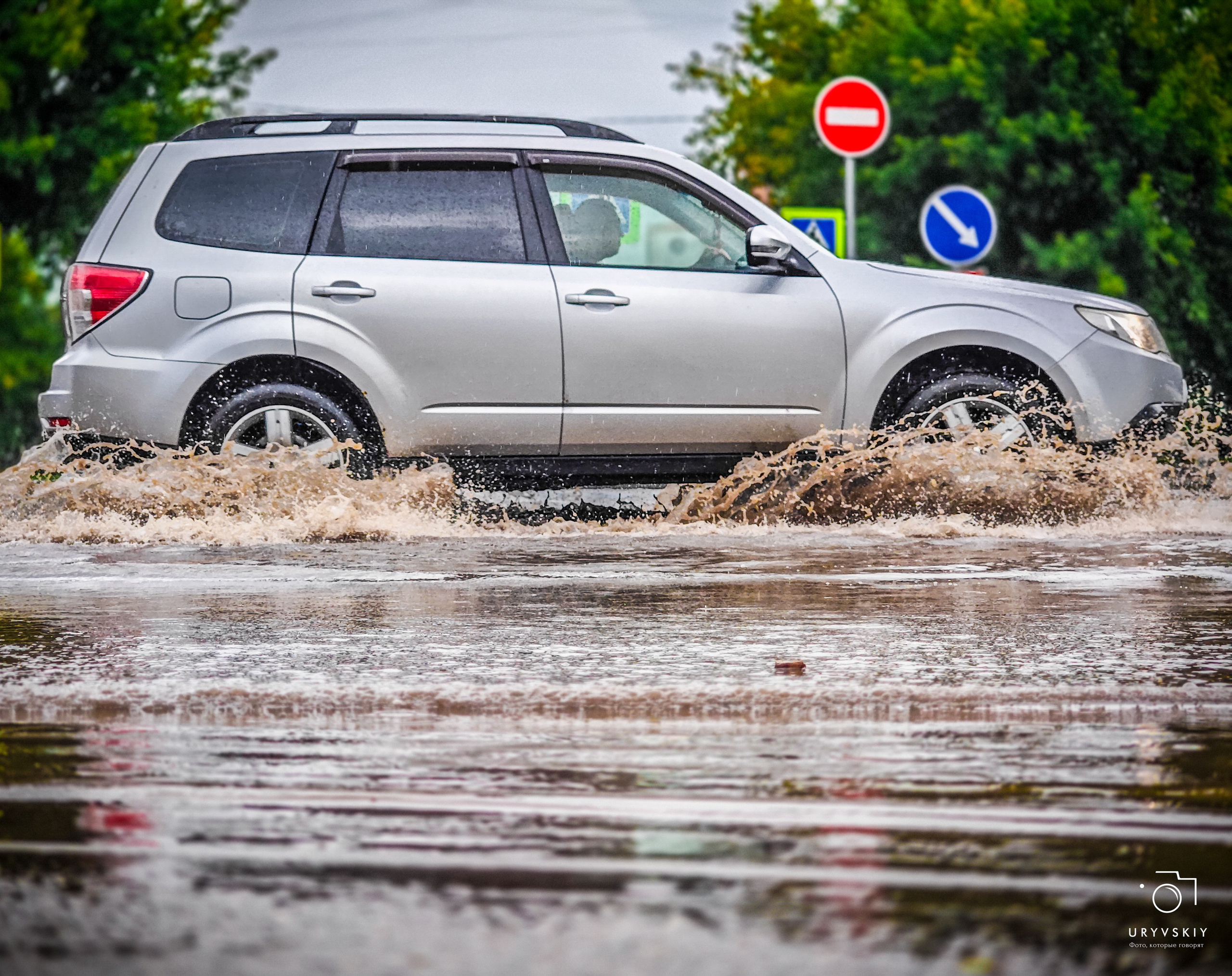 Брызги. Игорь Урывский. Фотограф Красноярск