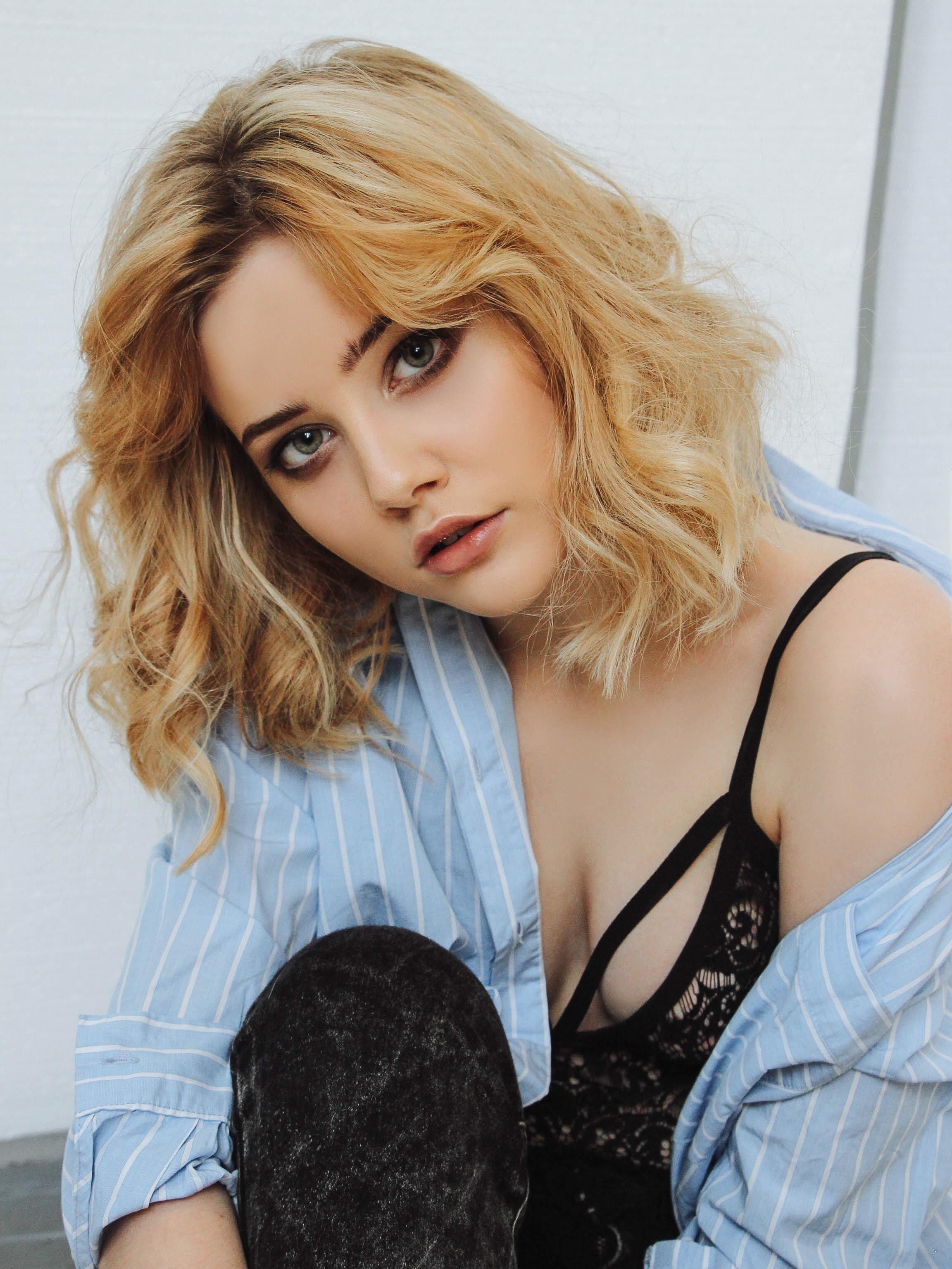 Студийный образ. Визажист, стилист по прическам и гример в Москве