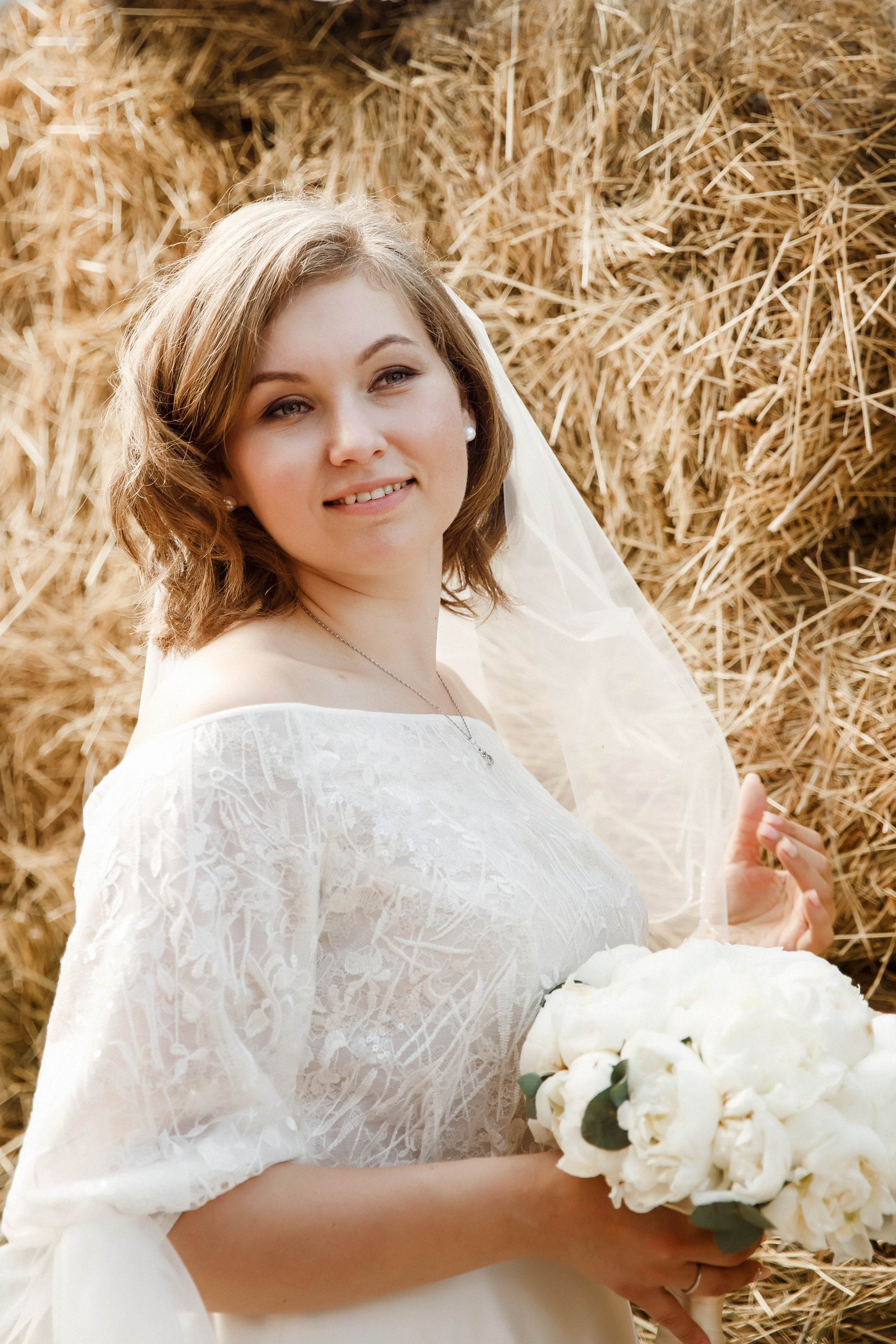 Свадебный образ. Визажист, стилист по прическам и гример в Москве