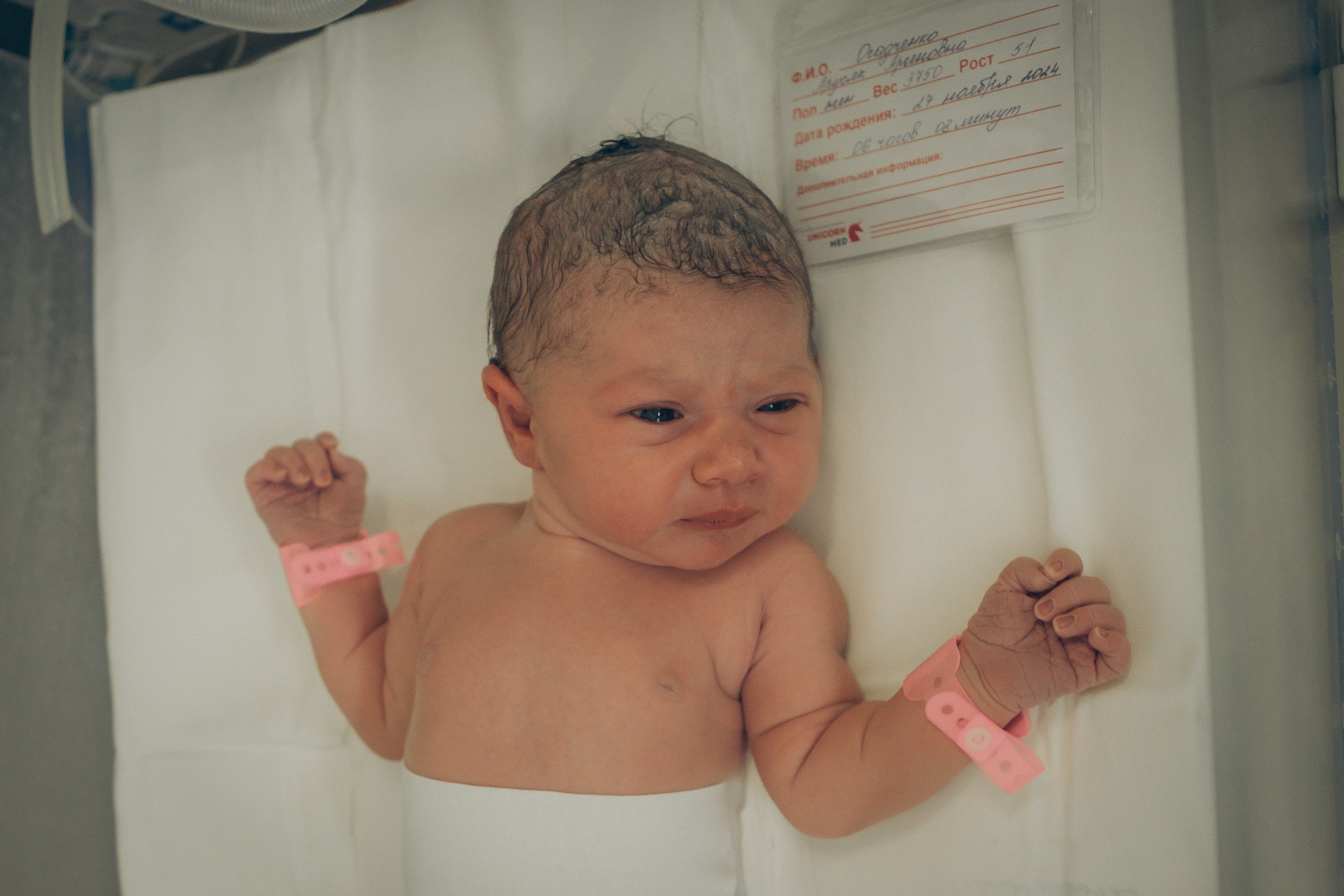 Рождение Афины. Семейный фотограф и фотограф на роды в Ростове-на-Дону Мухина Виктория