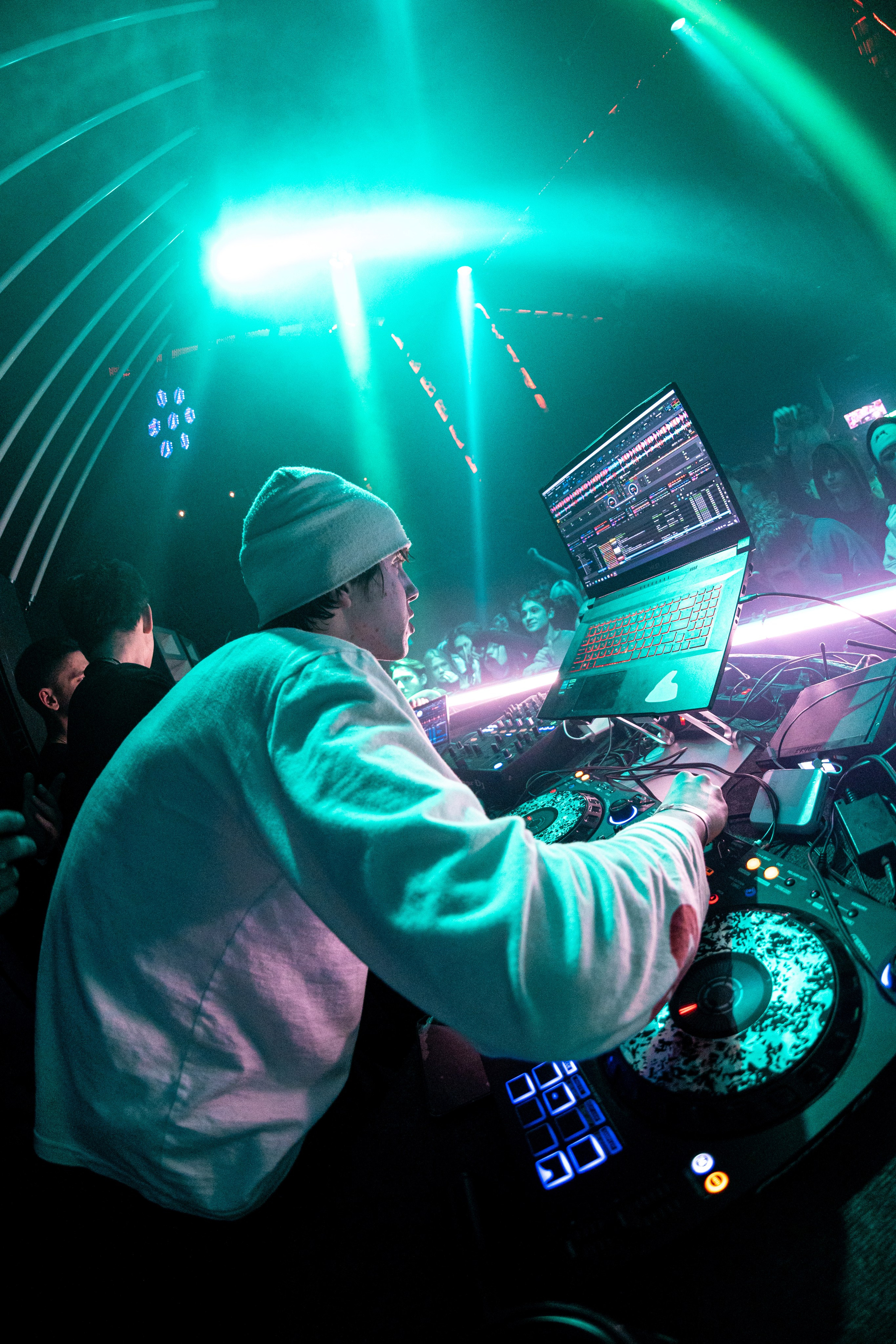 ZHARA & ZIP| ПАША ТЕХНИК. ZHARA CREW