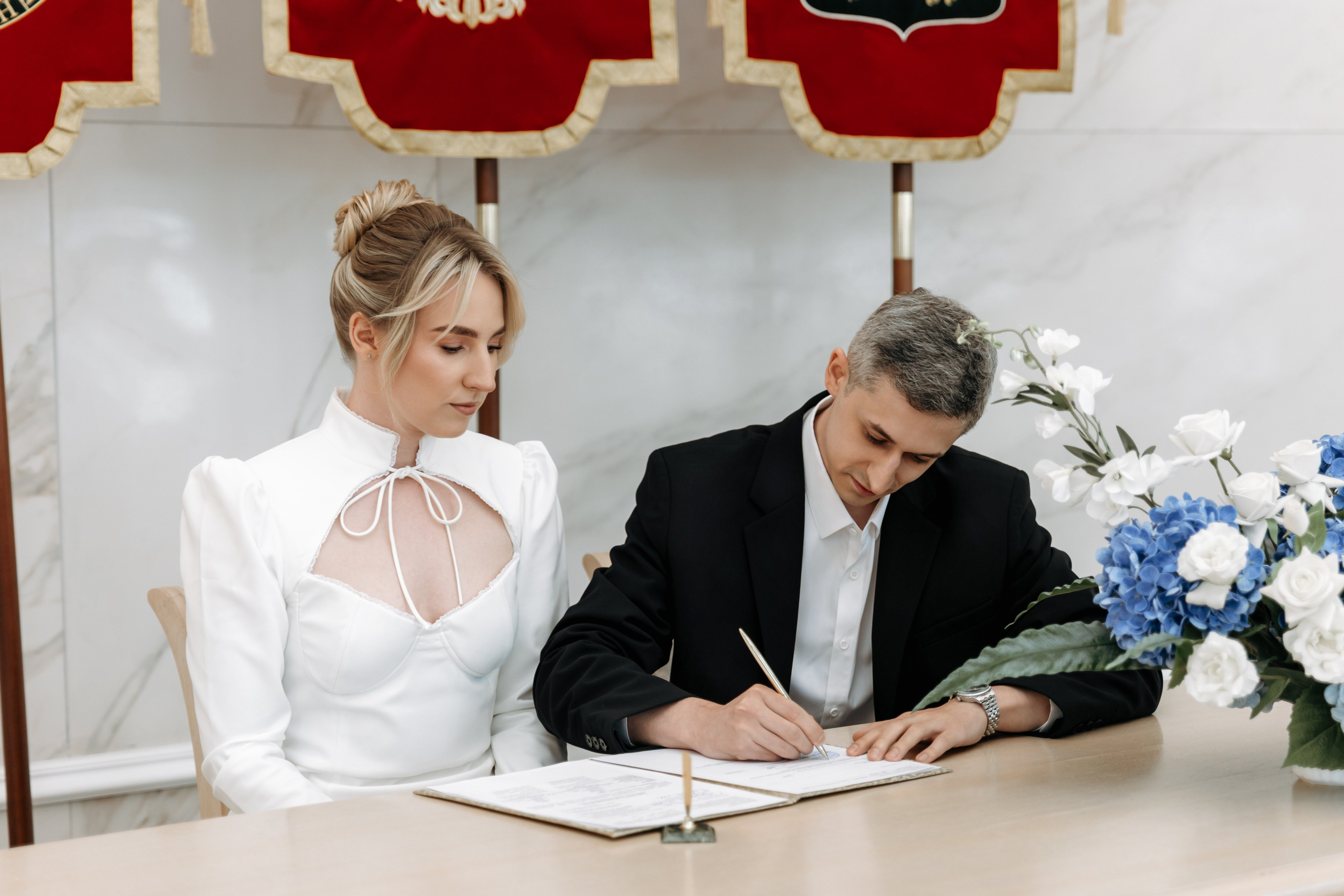 Евгений & Мария. Фотограф Казань — профессиональные услуги фотосессий в студии и на локации