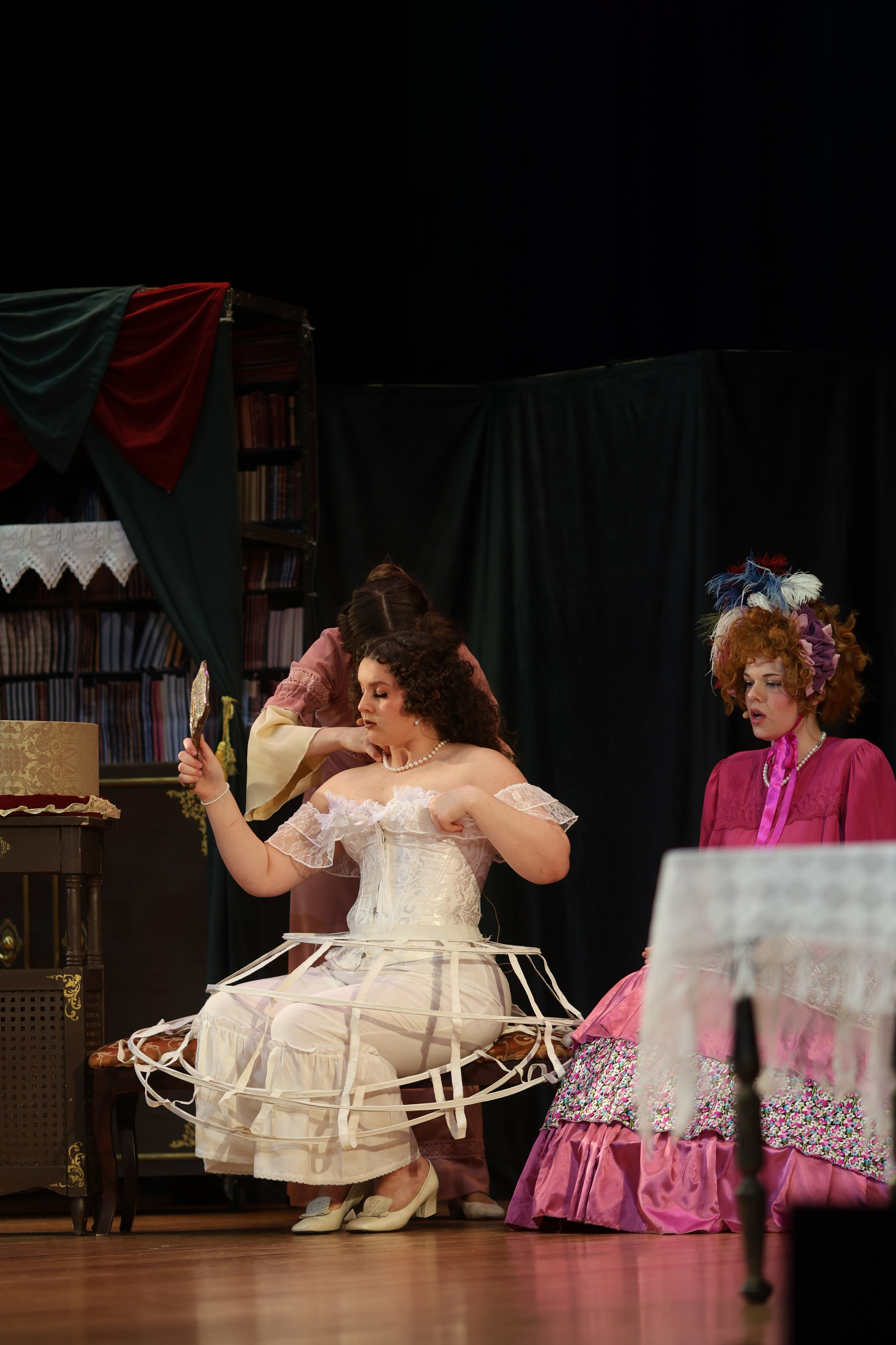 Сцена. Фотограф Людмила Оюн