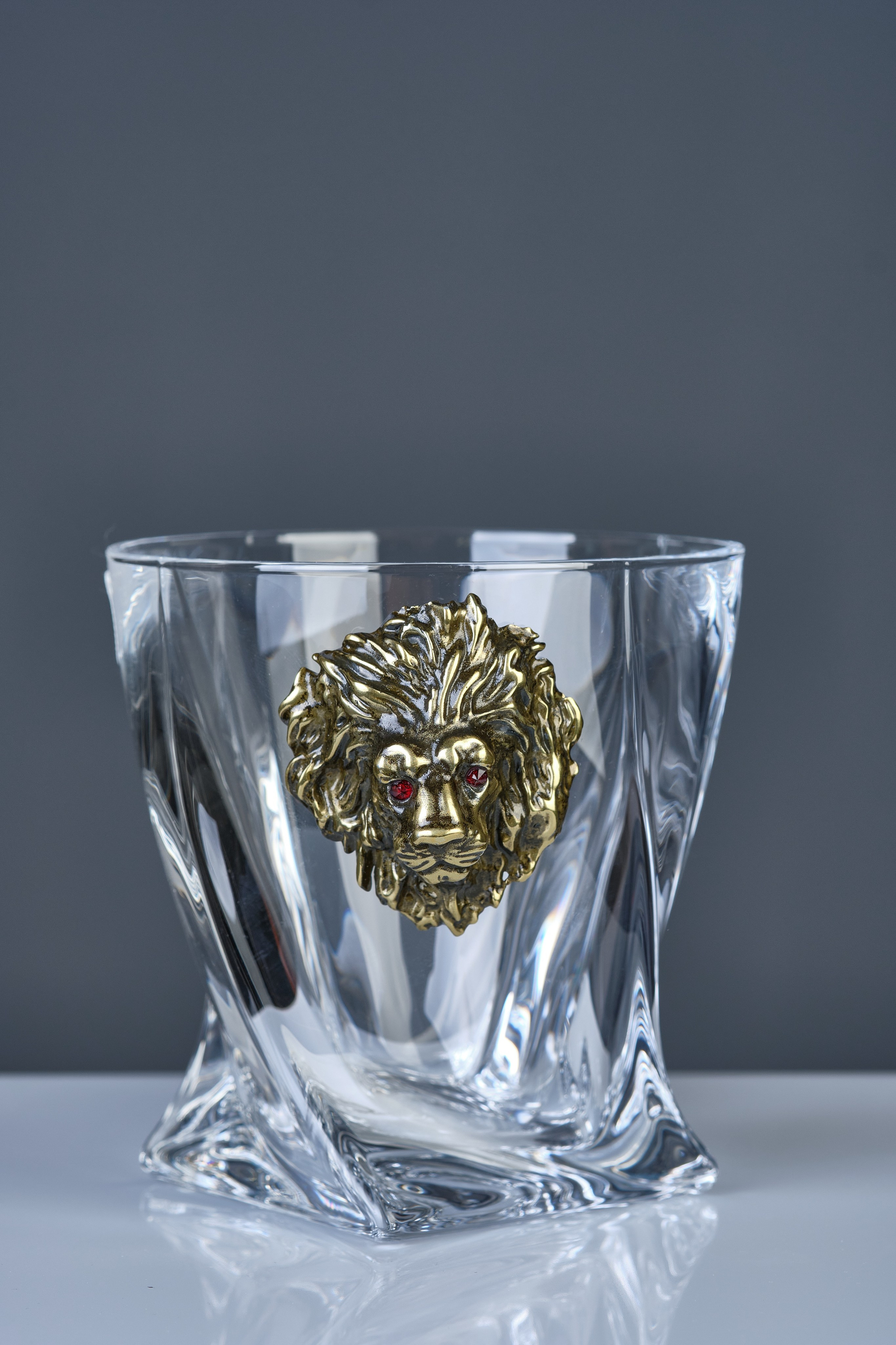 Бокалы. Предметный фотограф в Краснодаре