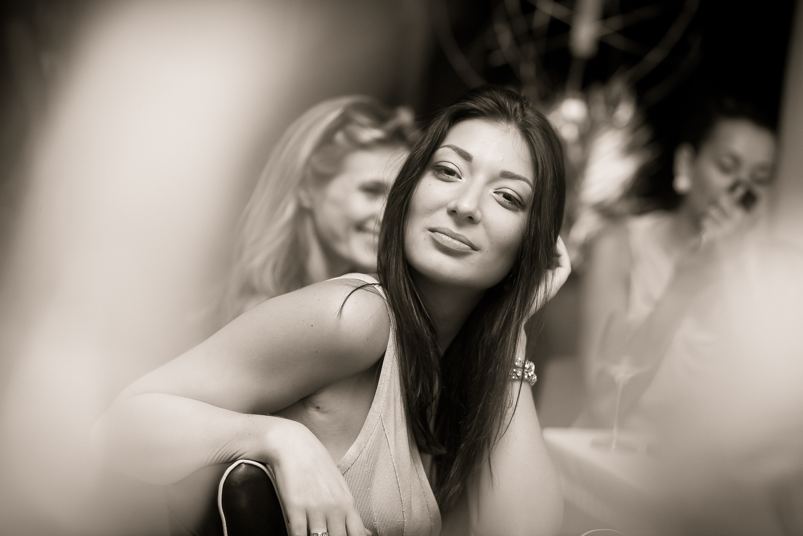 День рождения очаровательных Ирины и Юлии. Летопись вашей жизни. Фотограф Игорь Иванов