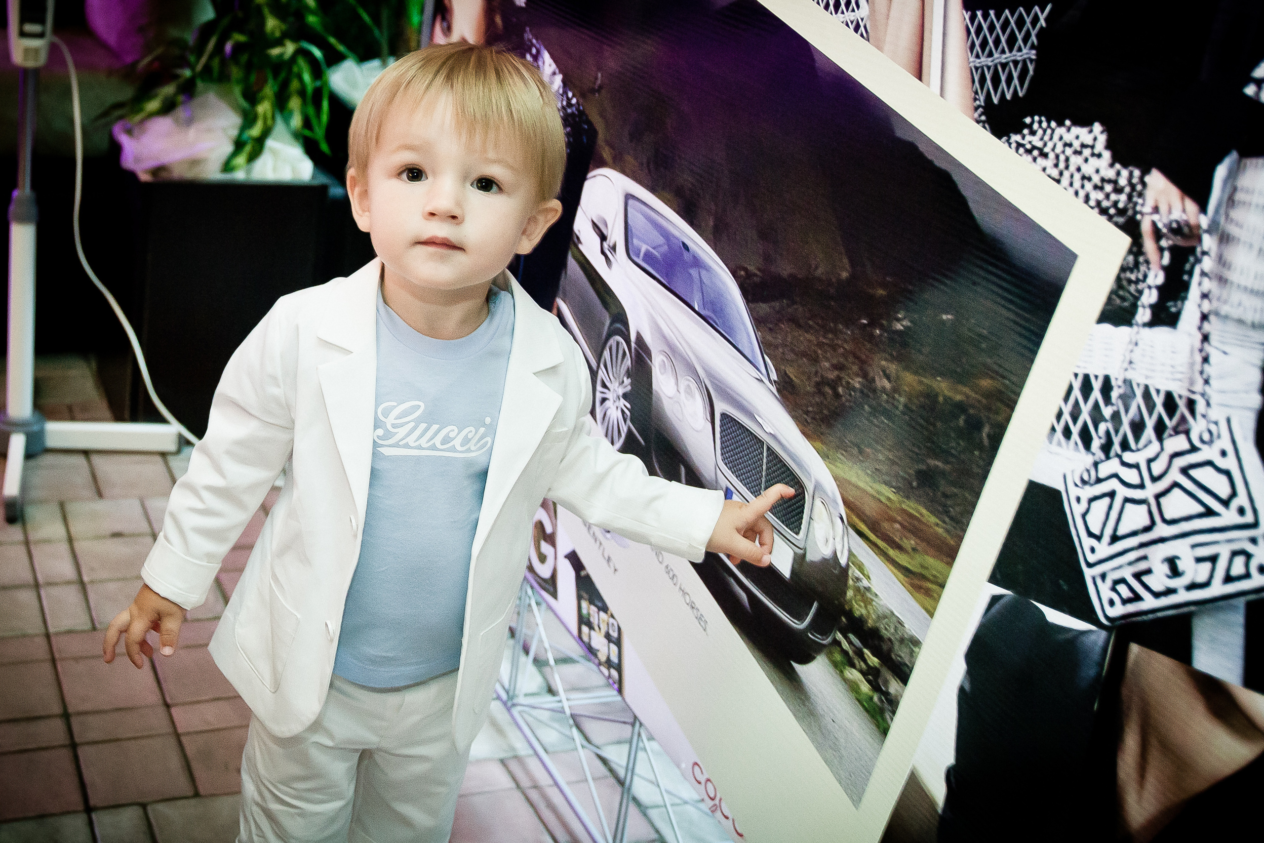 День рождения очаровательных Ирины и Юлии. Летопись вашей жизни. Фотограф Игорь Иванов