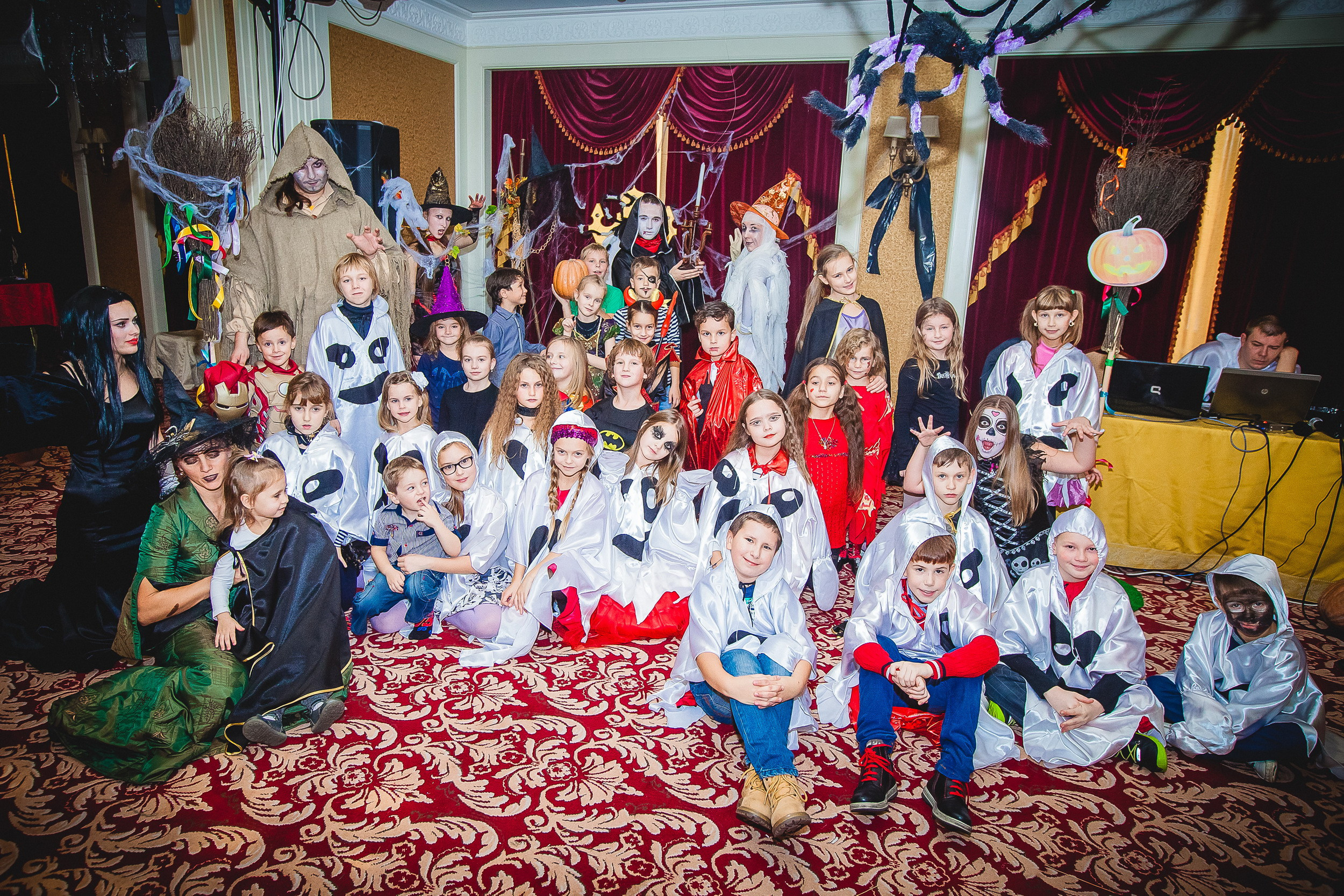 Празднование Helloween. Летопись вашей жизни. Фотограф Игорь Иванов