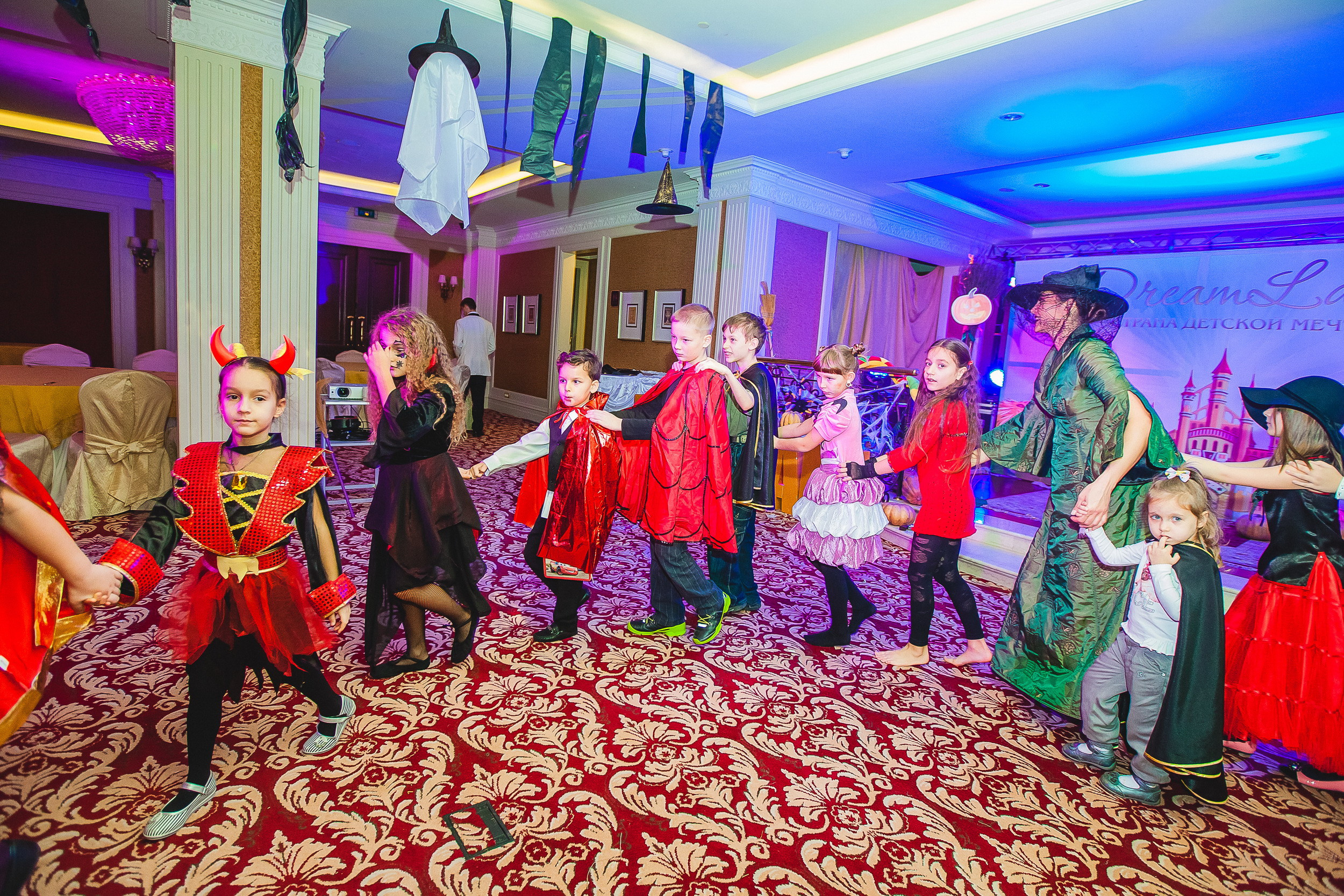 Празднование Helloween. Летопись вашей жизни. Фотограф Игорь Иванов