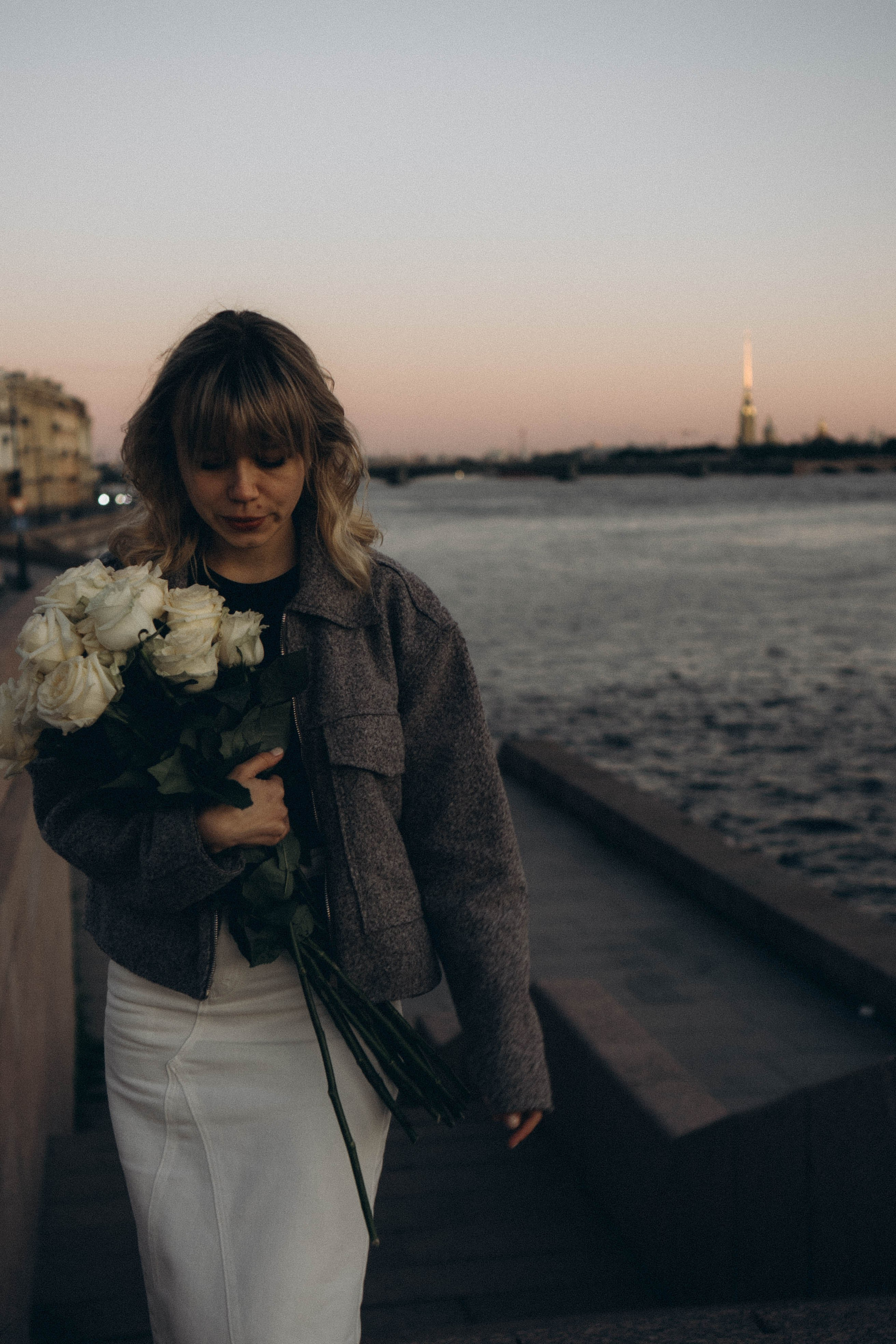 ПРОГУЛКА ПО ГОРОДУ В БЕЛЫЕ НОЧИ (другой вариант). Профессиональный фотограф, Санкт-Петербург — Виктория Богомолова