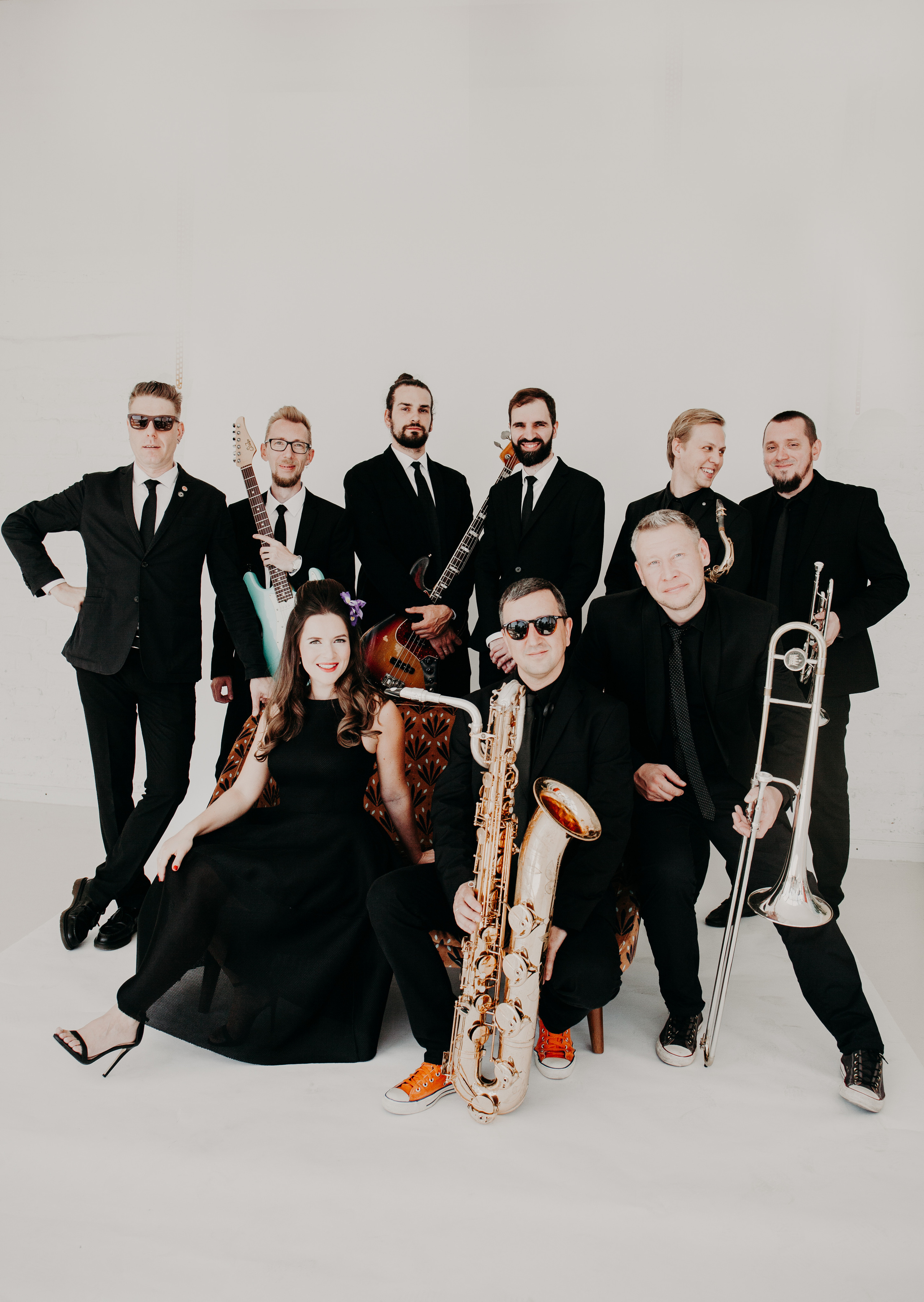 Российская музыкальная группа, исполняющая музыку в стиле ска-джаз