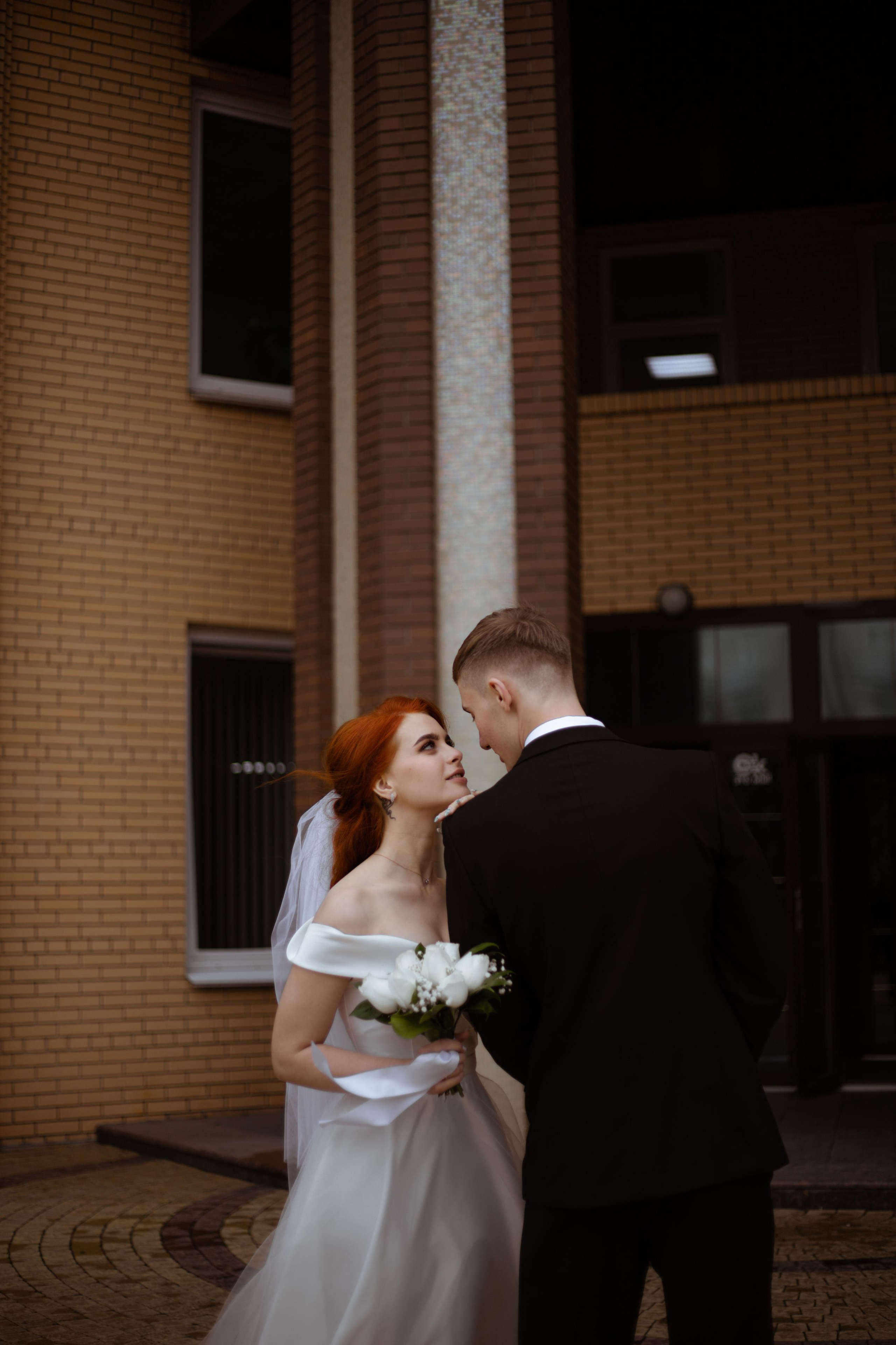 Свадебная фотосъёмка. Атмосферная фотосъёмка в Омске!