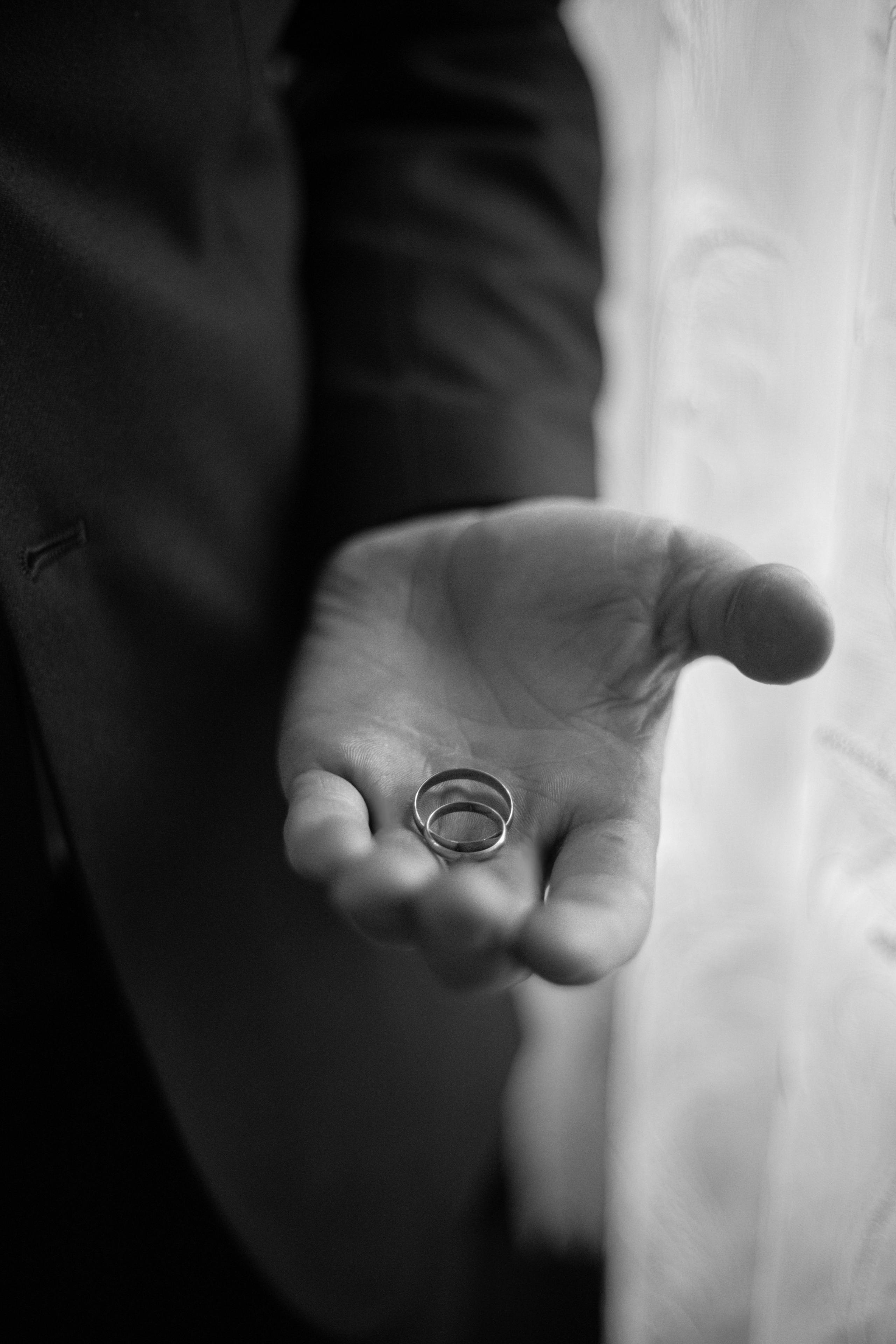 Свадебная фотосъёмка. Атмосферная фотосъёмка в Омске!