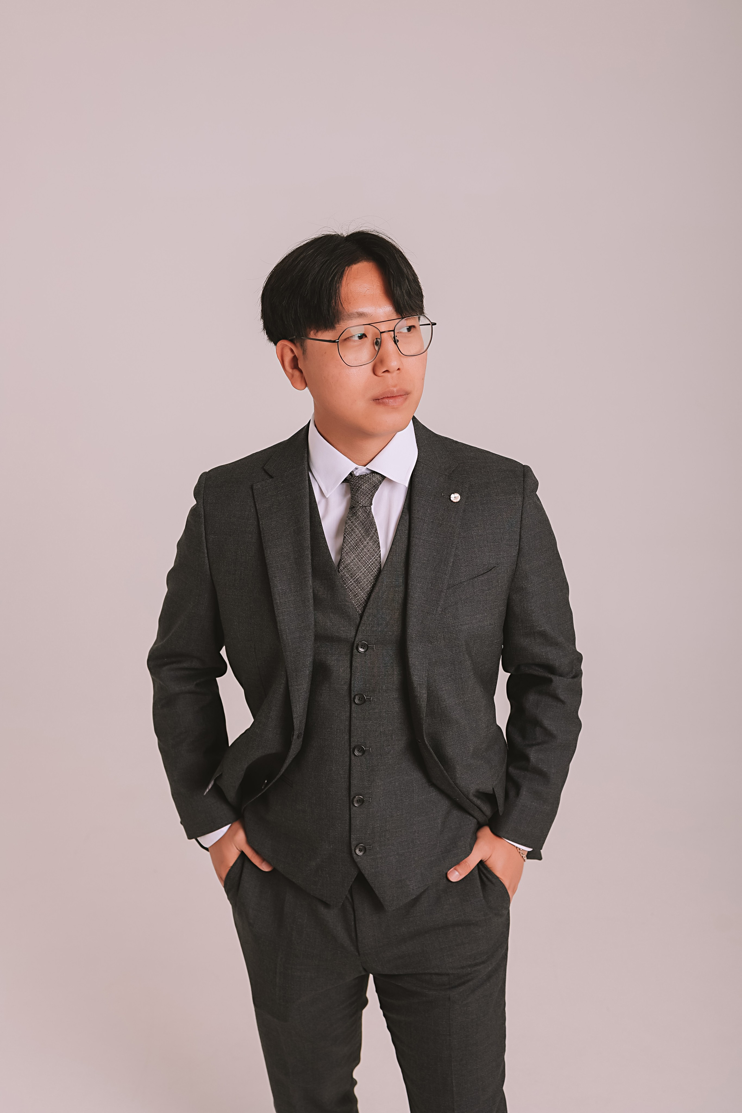 Айвазовский и парк дружбы народов. Семейный фотограф Тюмень, фотограф на роды Салмина Мария