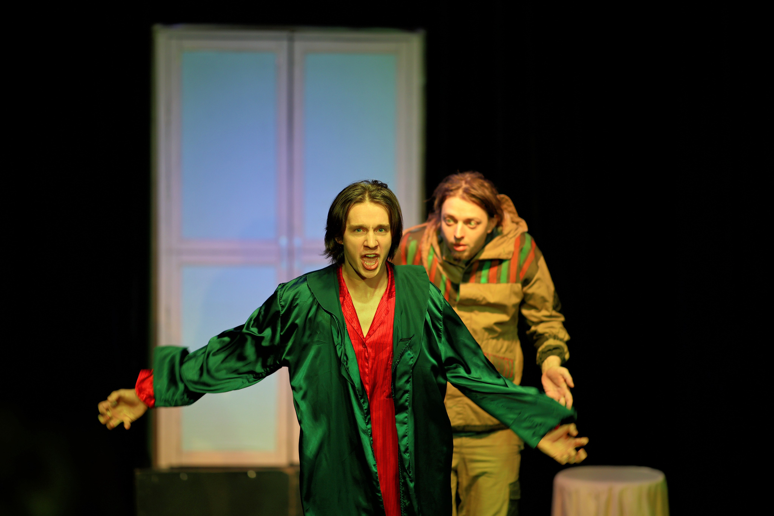 В шкафу с призраком (2). Фотограф Денис Болдинов. Москва