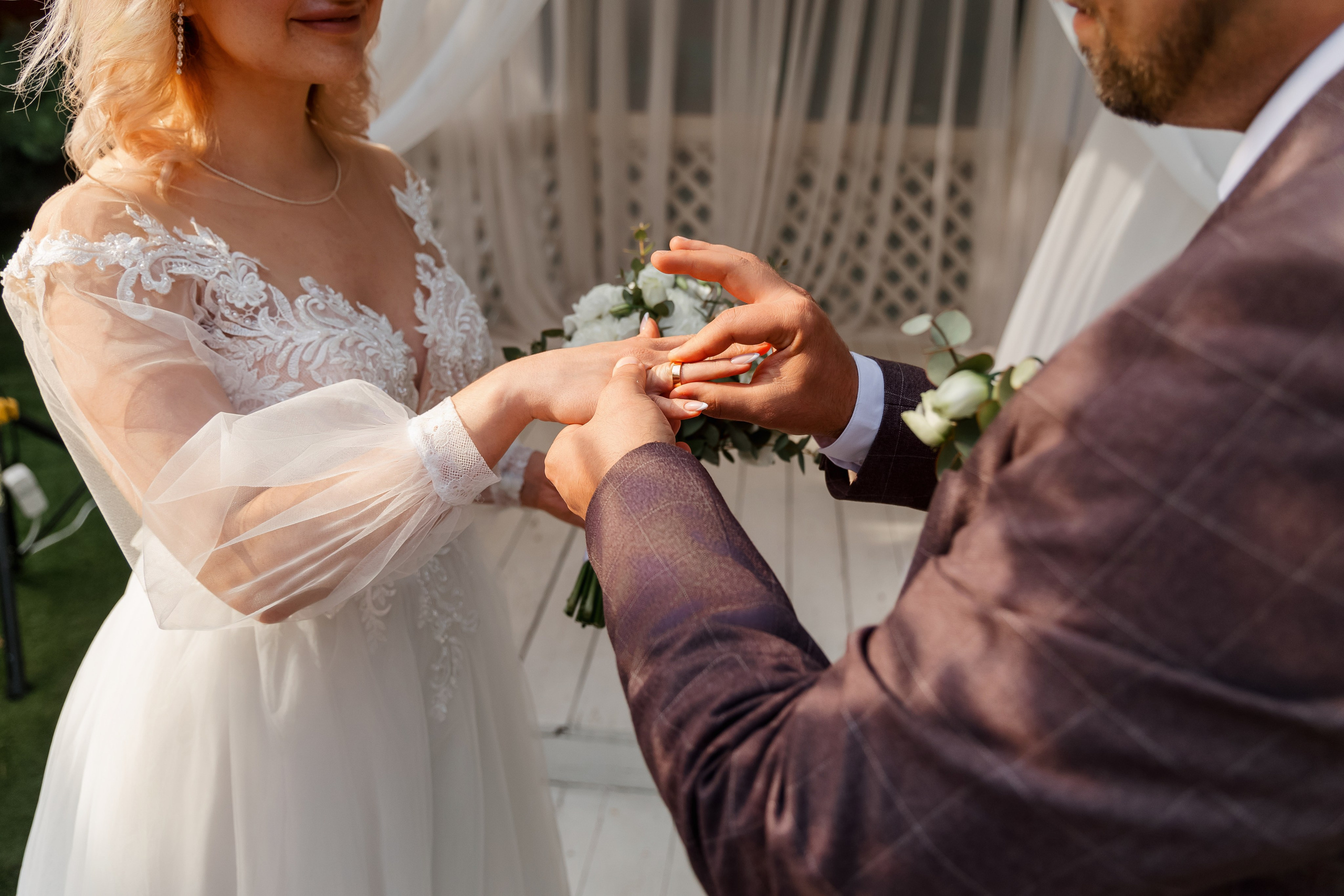 Максим и Юля. Дом офицеров. Свадебный фотограф в Хабаровске