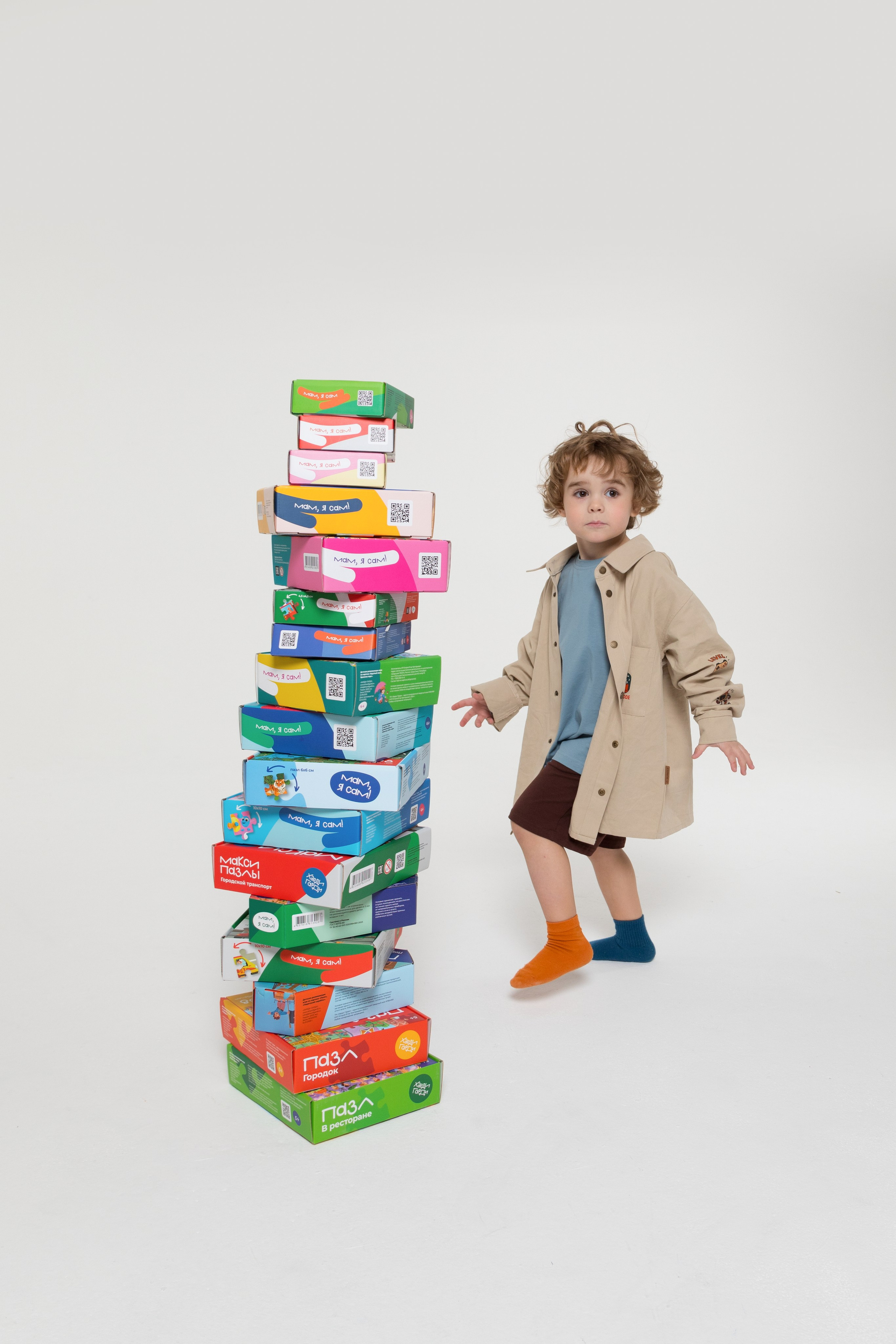 Имиджевая и каталожная съёмка для бренда детских пазлов. Детский и контент фотограф Надя Волкова Санкт-Петербург