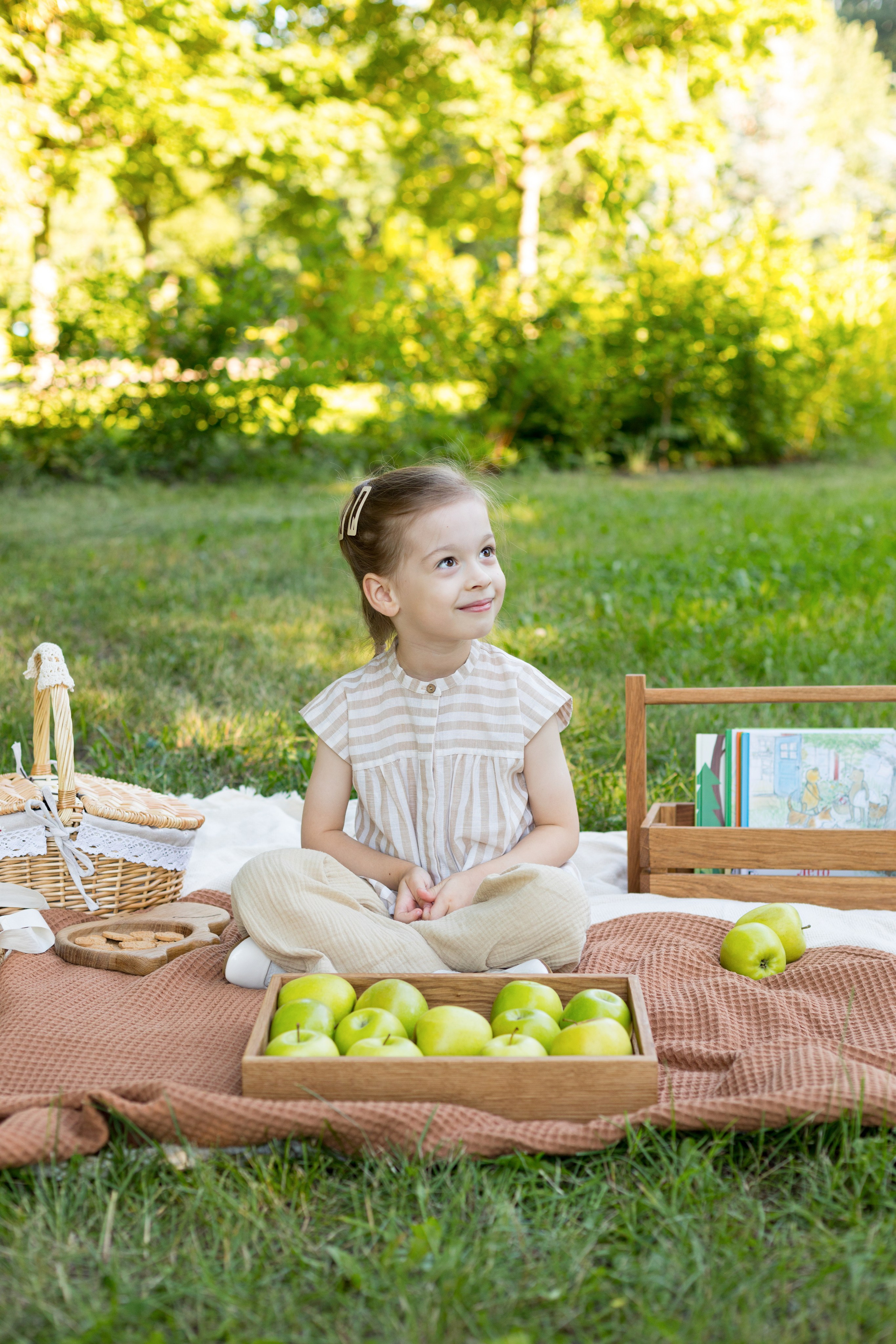 Фотосессия для бренда деревянных изделий для дома. Детский и контент фотограф Надя Волкова Санкт-Петербург