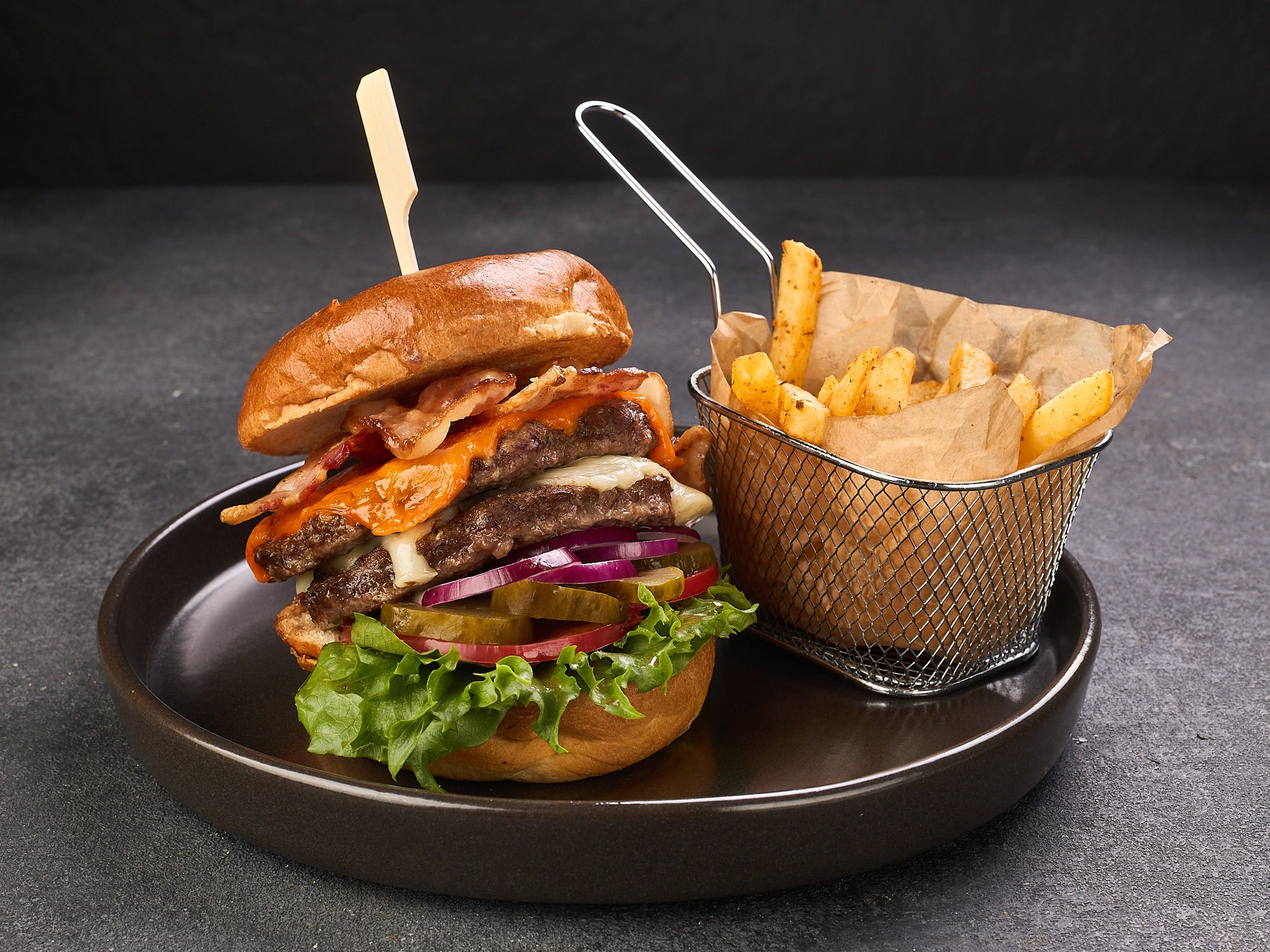 Фуд-фотограф. Фотосъемка еды и напитков для меню и служб доставки. Предметная фотосъемка в Санкт-Петербурге