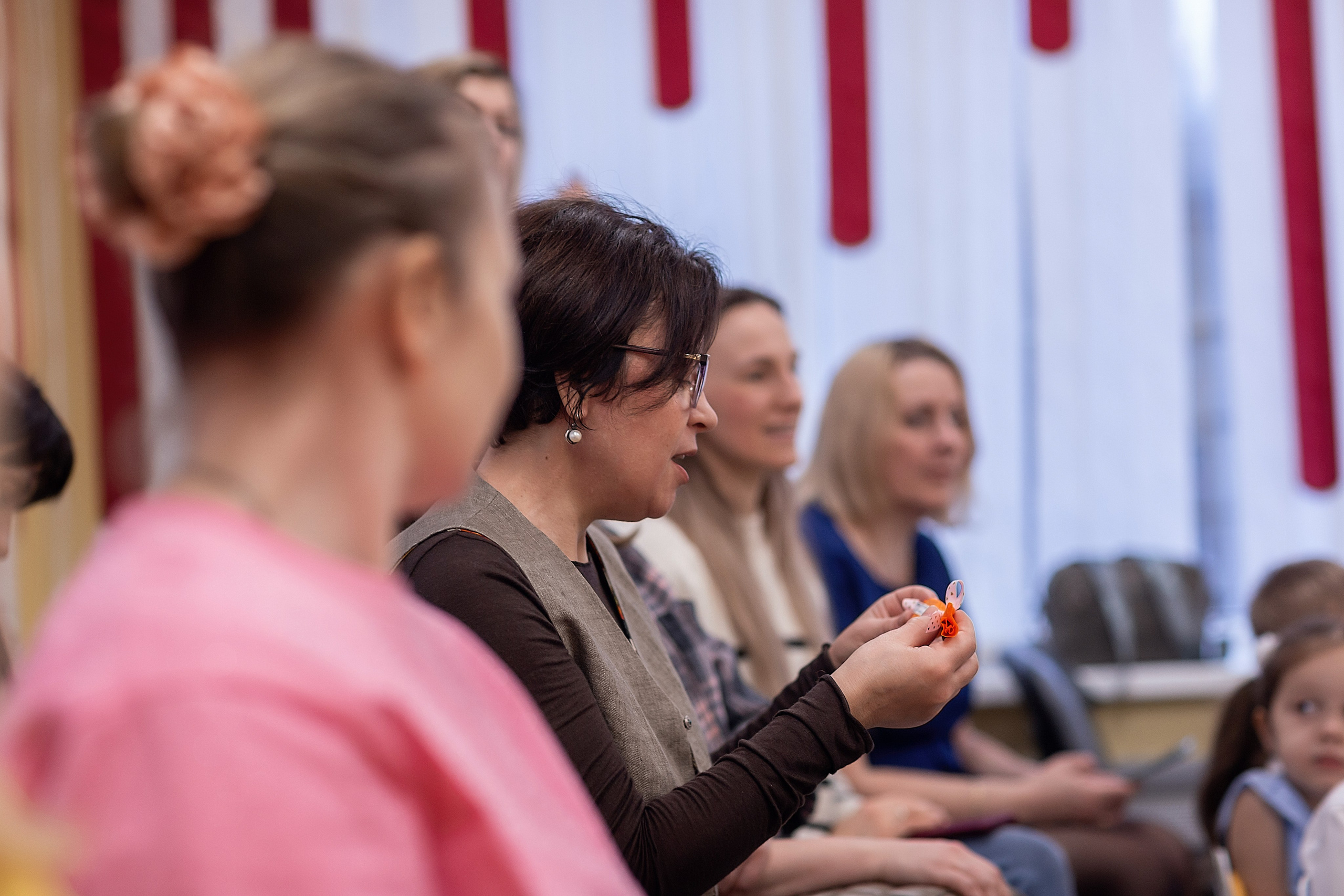 Весенний утренник_старшая группа_2025. Семейный фотограф в Санкт-Петербурге