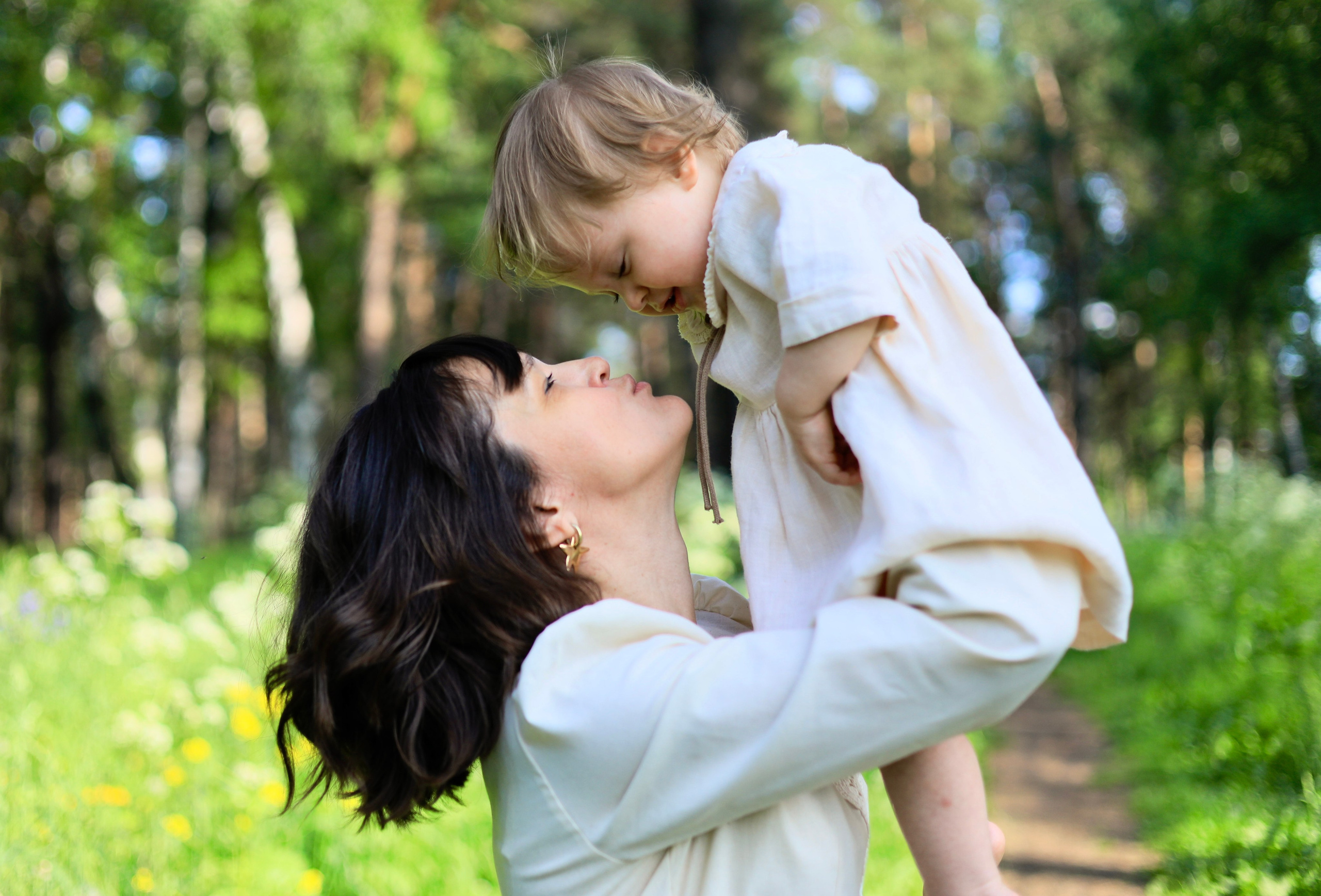 Ksenia and Eseniya. Family, portrait, content photo in Costa Rica Evgeniya Besprozvannykh
