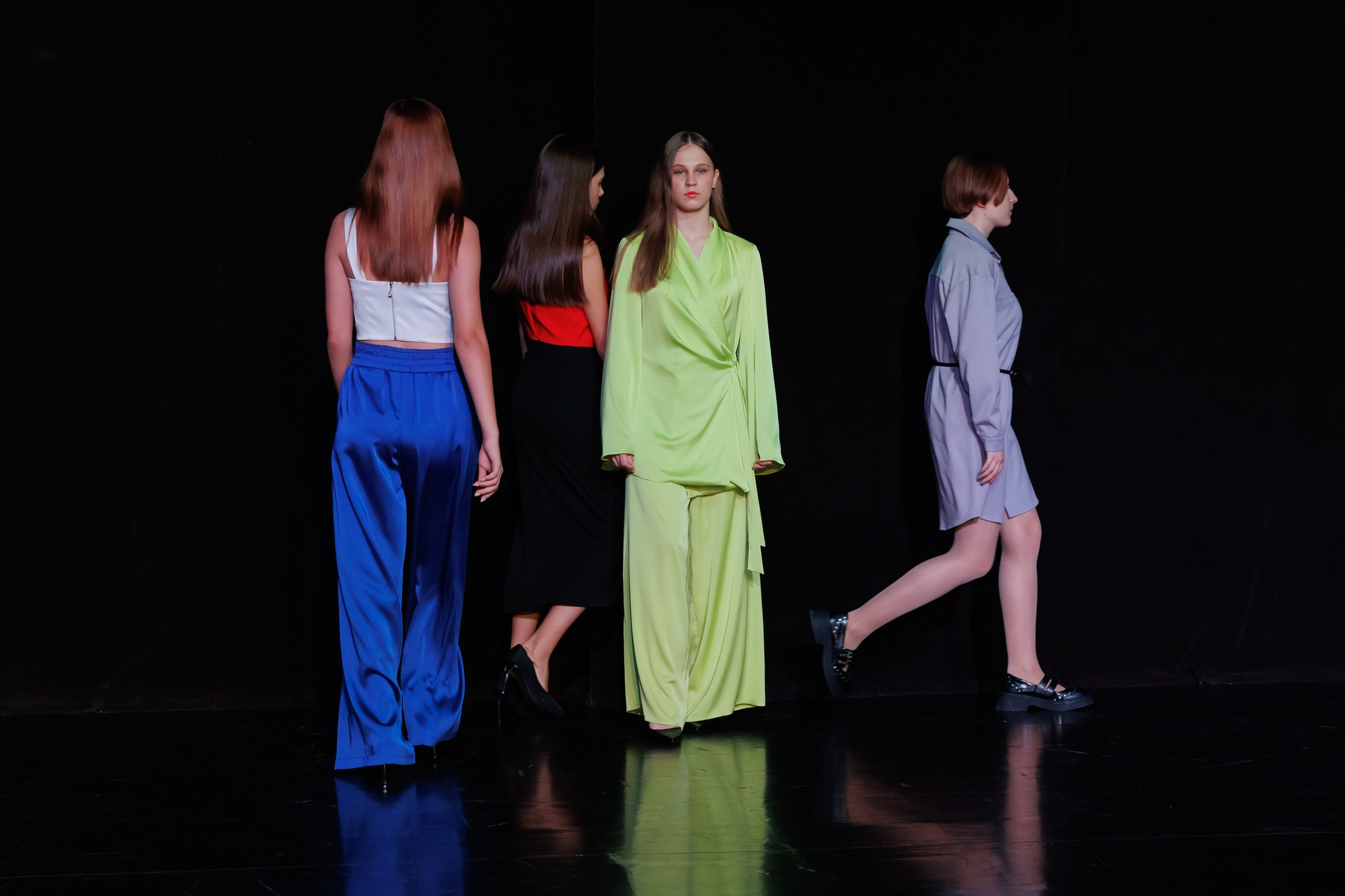 Показ коллекций Новосибирских дизайнеров для Fly Production. Фотограф Новосибирск — Наталья Гресь