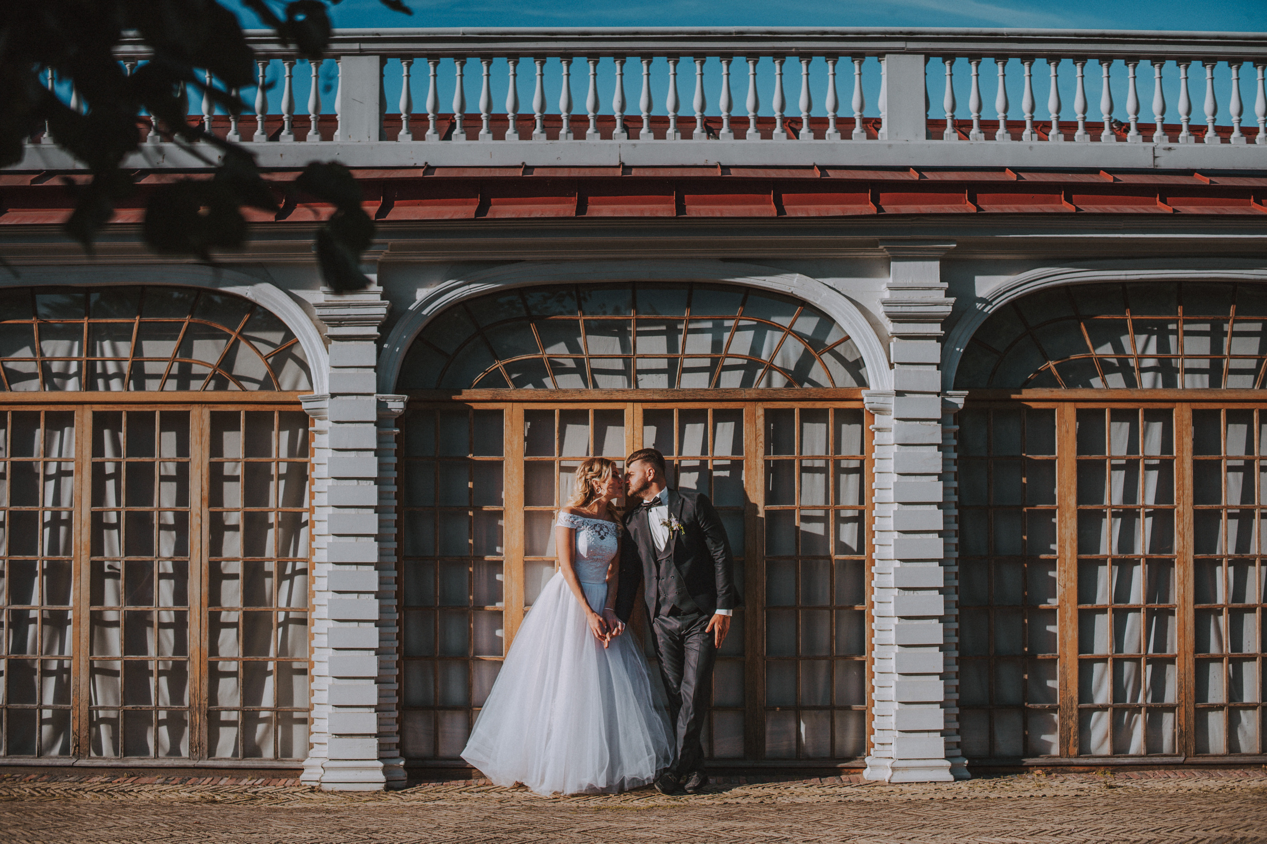 Свадьбы в Петергофе. Живые снимки! Фотограф Даша Бендер