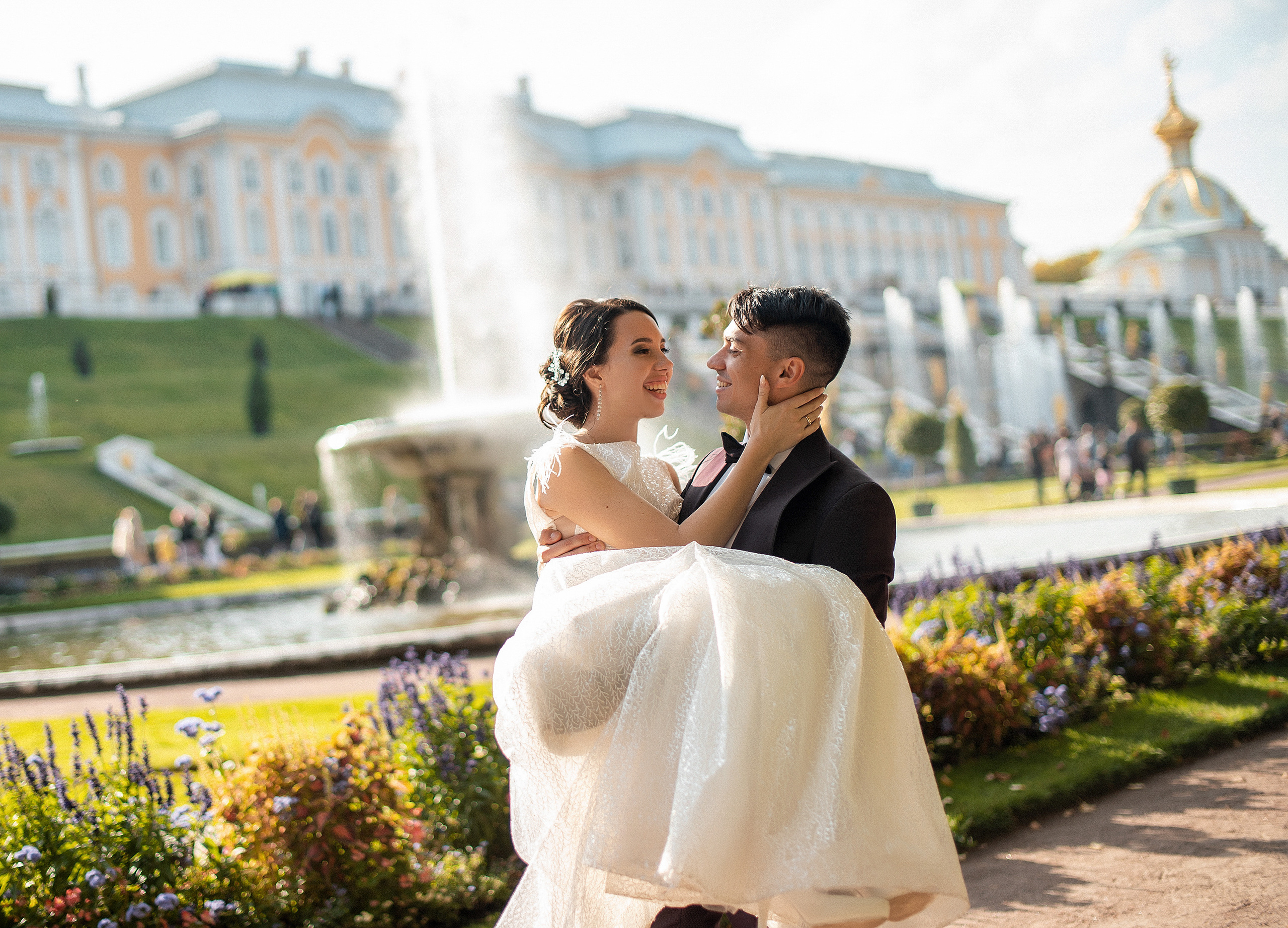 Свадьбы в Петергофе. Живые снимки! Фотограф Даша Бендер
