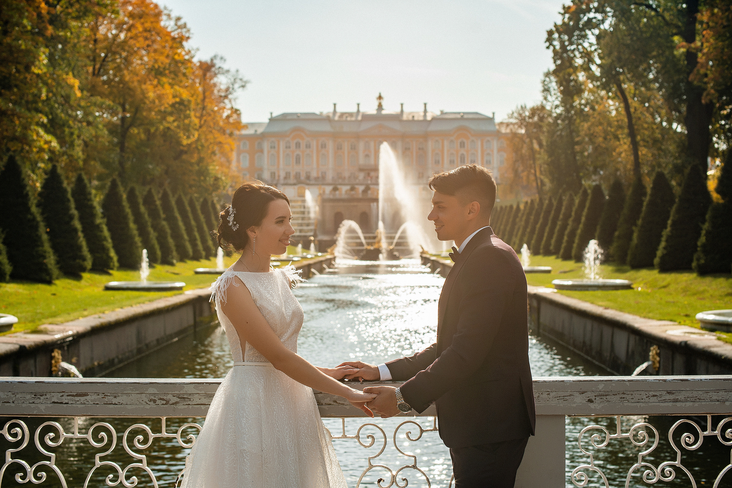 Свадьбы в Петергофе. Живые снимки! Фотограф Даша Бендер