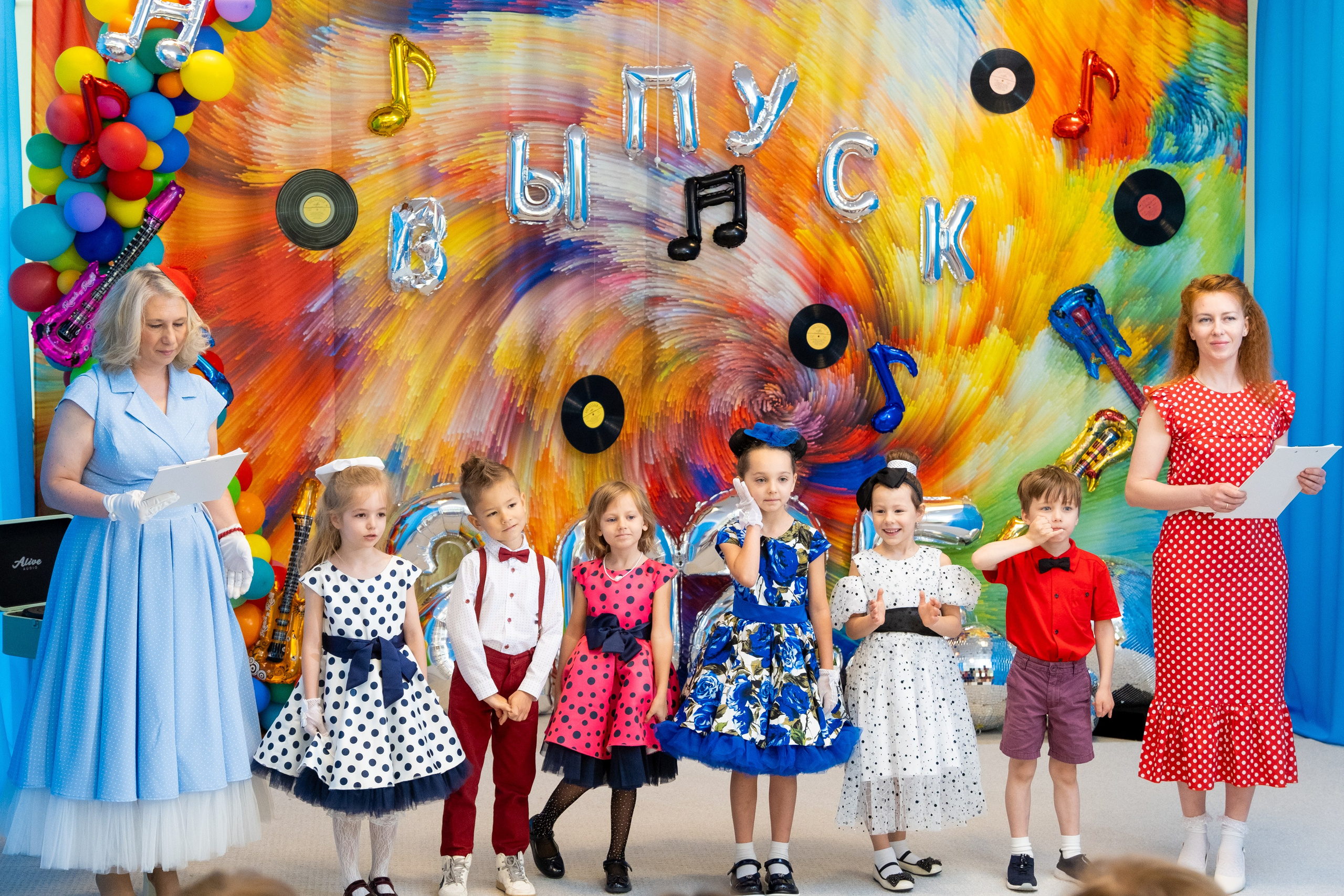 Выпускной. Профессиональный фотограф в Москве и Одинцово Родика Архип