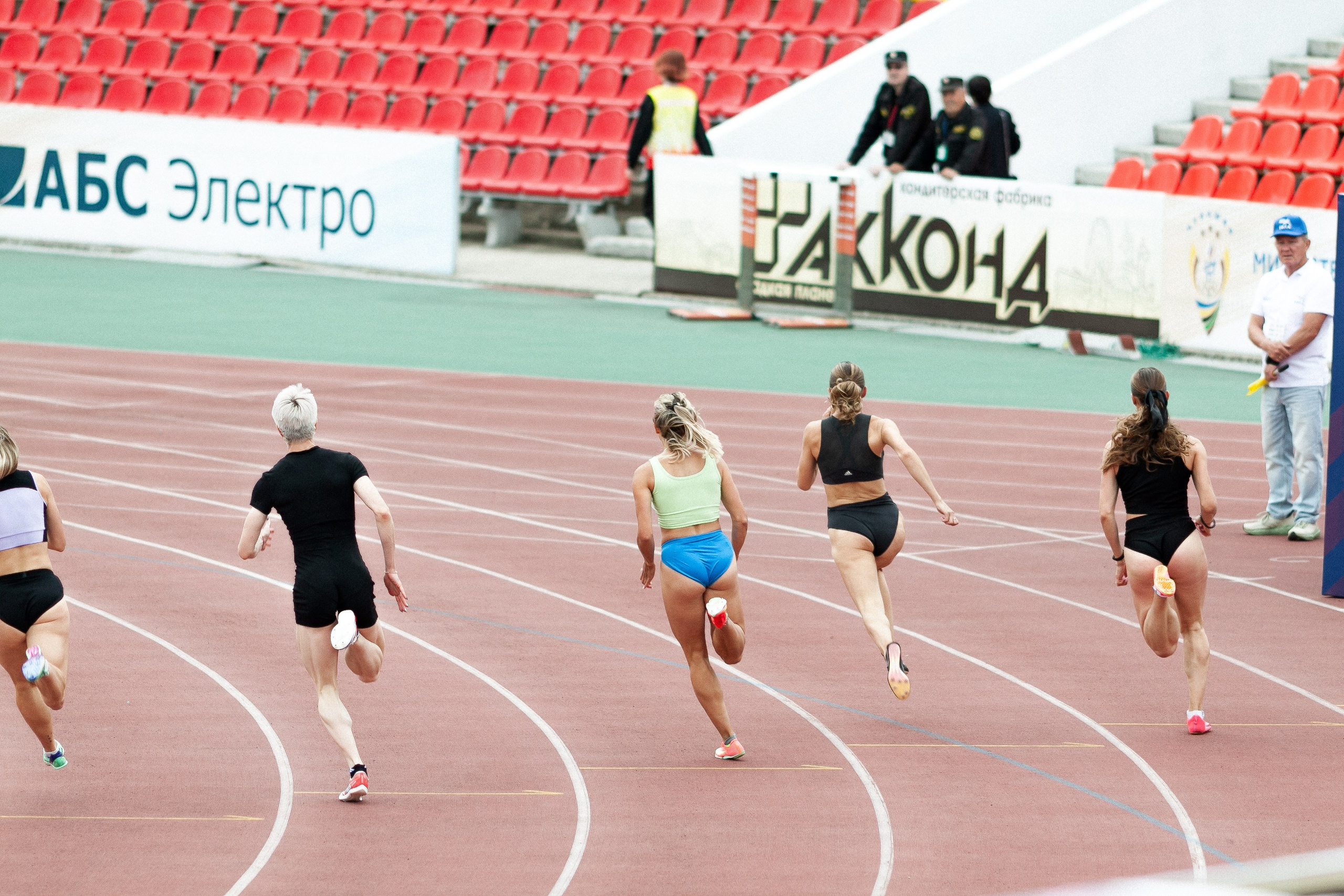 ЛА 5 июля 2025. Фотография