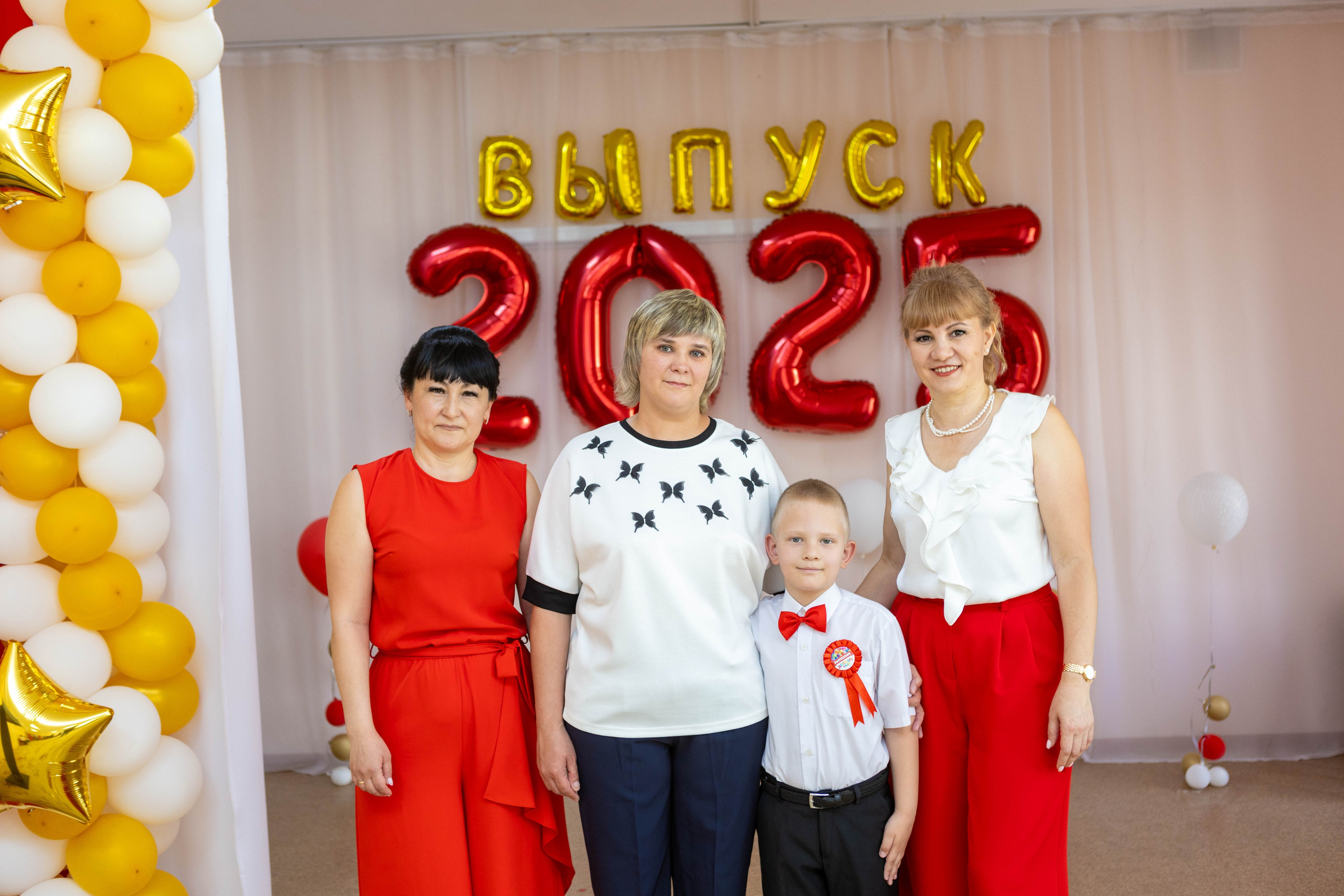 Выпускной в детскому саду 2025 год. Свадебный и предметный фотограф Ренат Каламперов