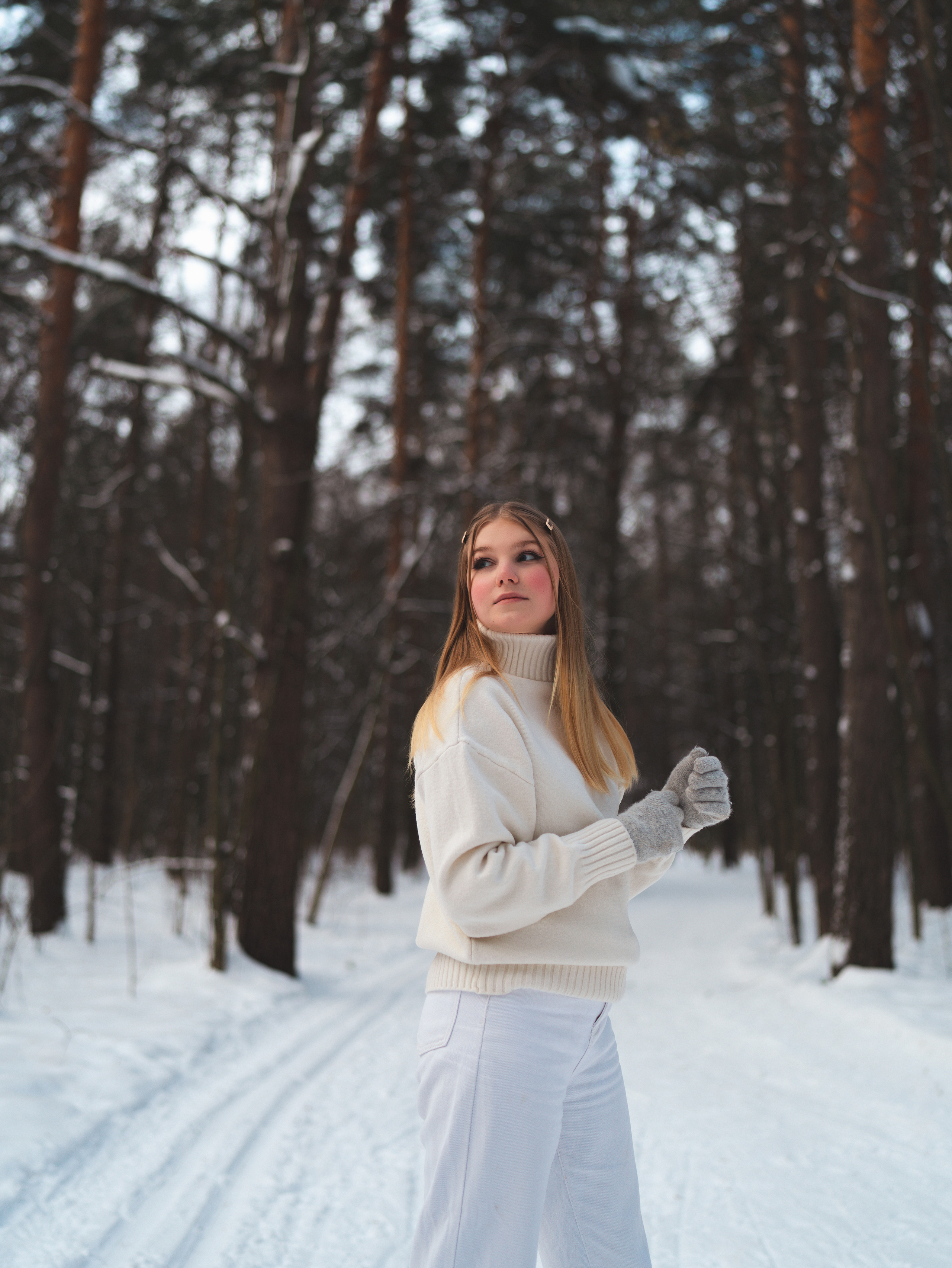 Прогулка в зимнем лесу. Свадебный фотограф в Москве Кристина Чехова