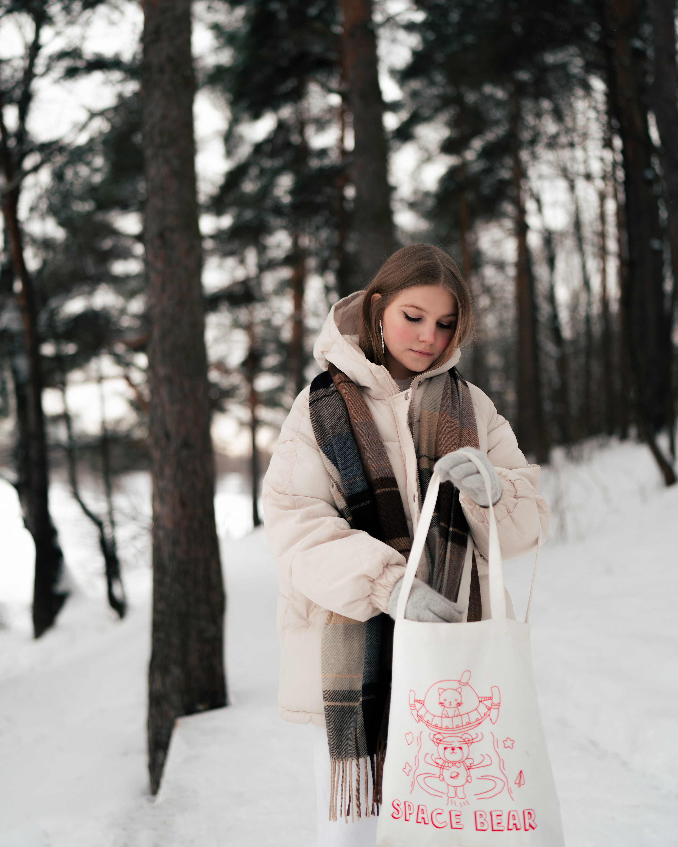 Прогулка в зимнем лесу. Свадебный фотограф в Москве Кристина Чехова